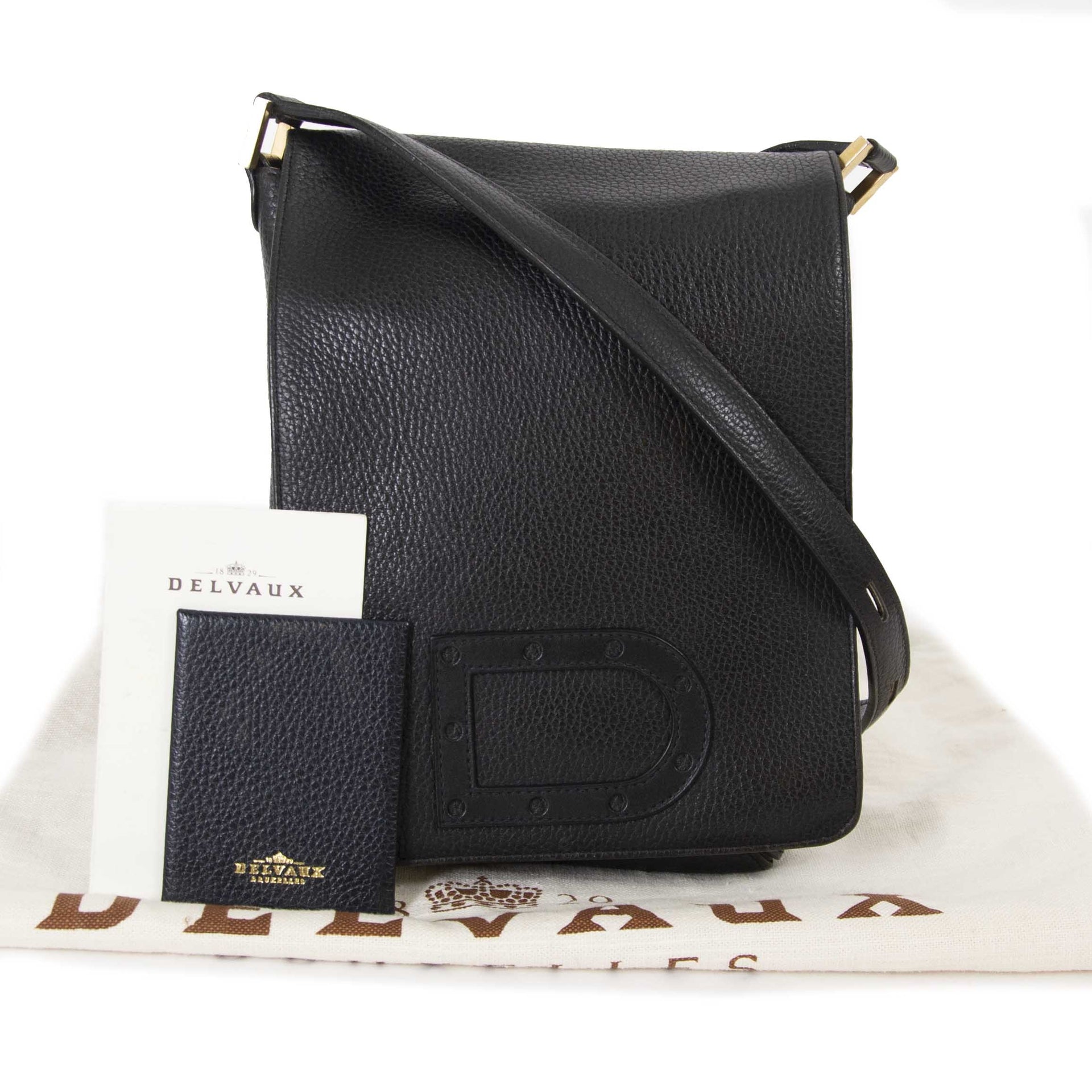 Delvaux Black Louise Baudrier PM Bag nu te koop bij labellov vintage mode webshop aan de laagste prijs
