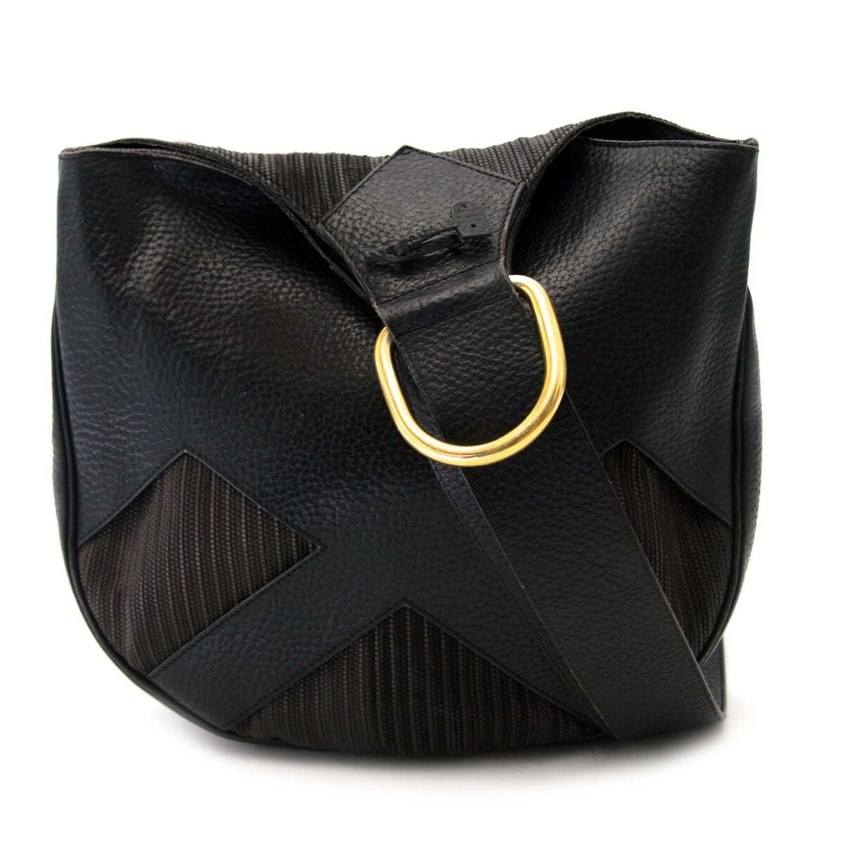 Buy authentic secondhand Delvaux Bags at the right price at LabelLOV vintage webshop. Safe and secure online shopping.