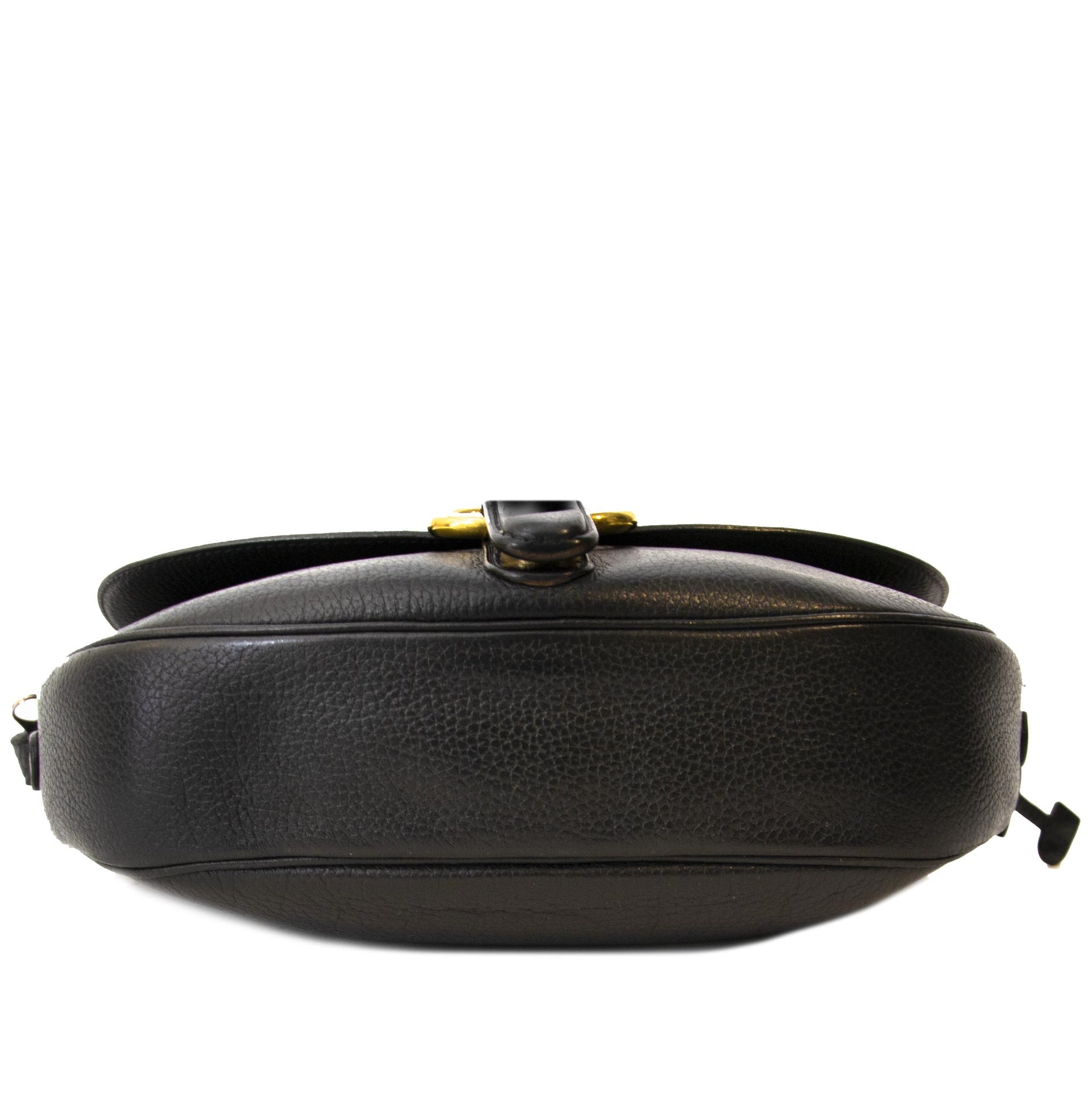 Koop authentieke Delvaux tas voor de juiste prijs bij Labellov designer vintage.