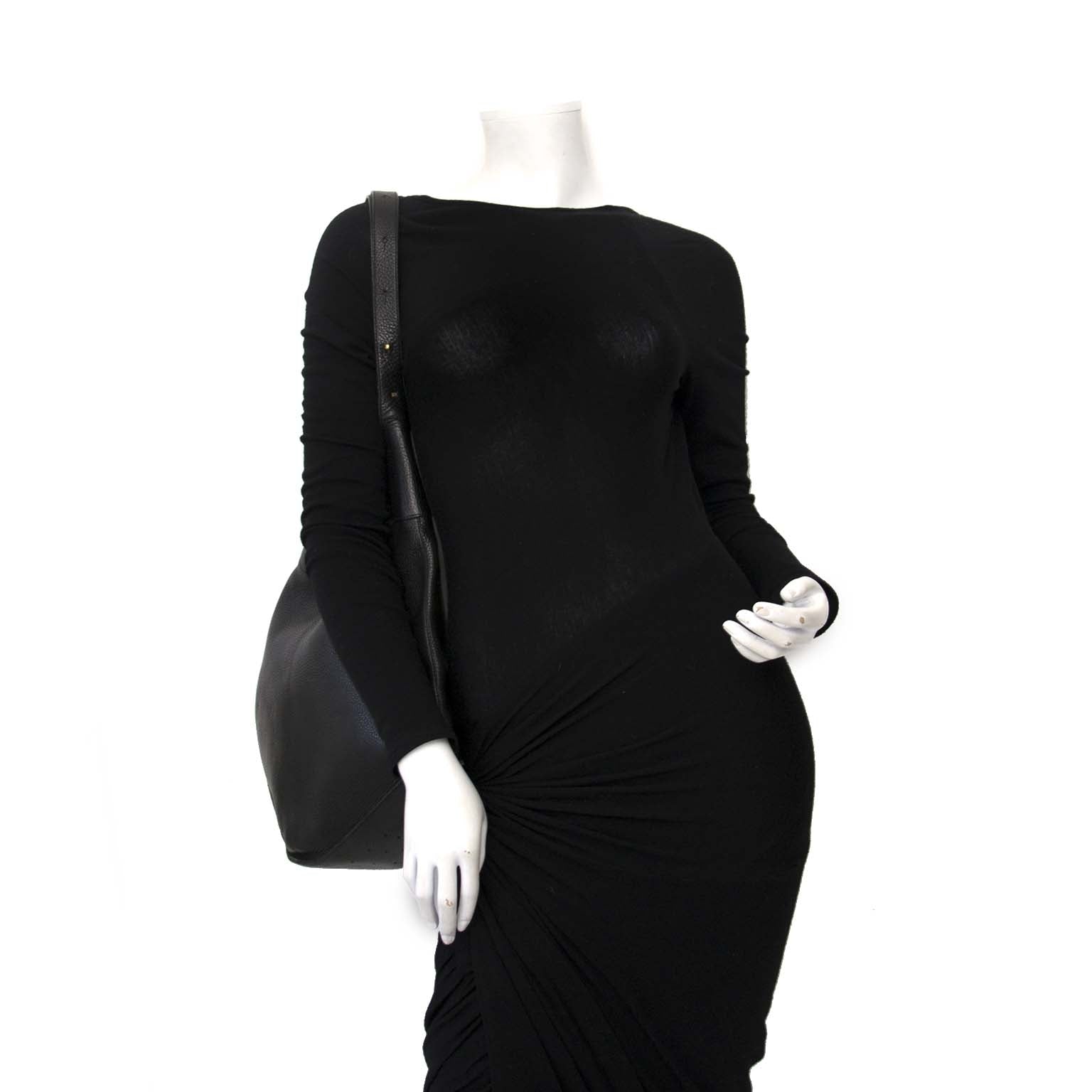 Koop authentieke delvaux satan tassen bij labellov vintage mode webshop