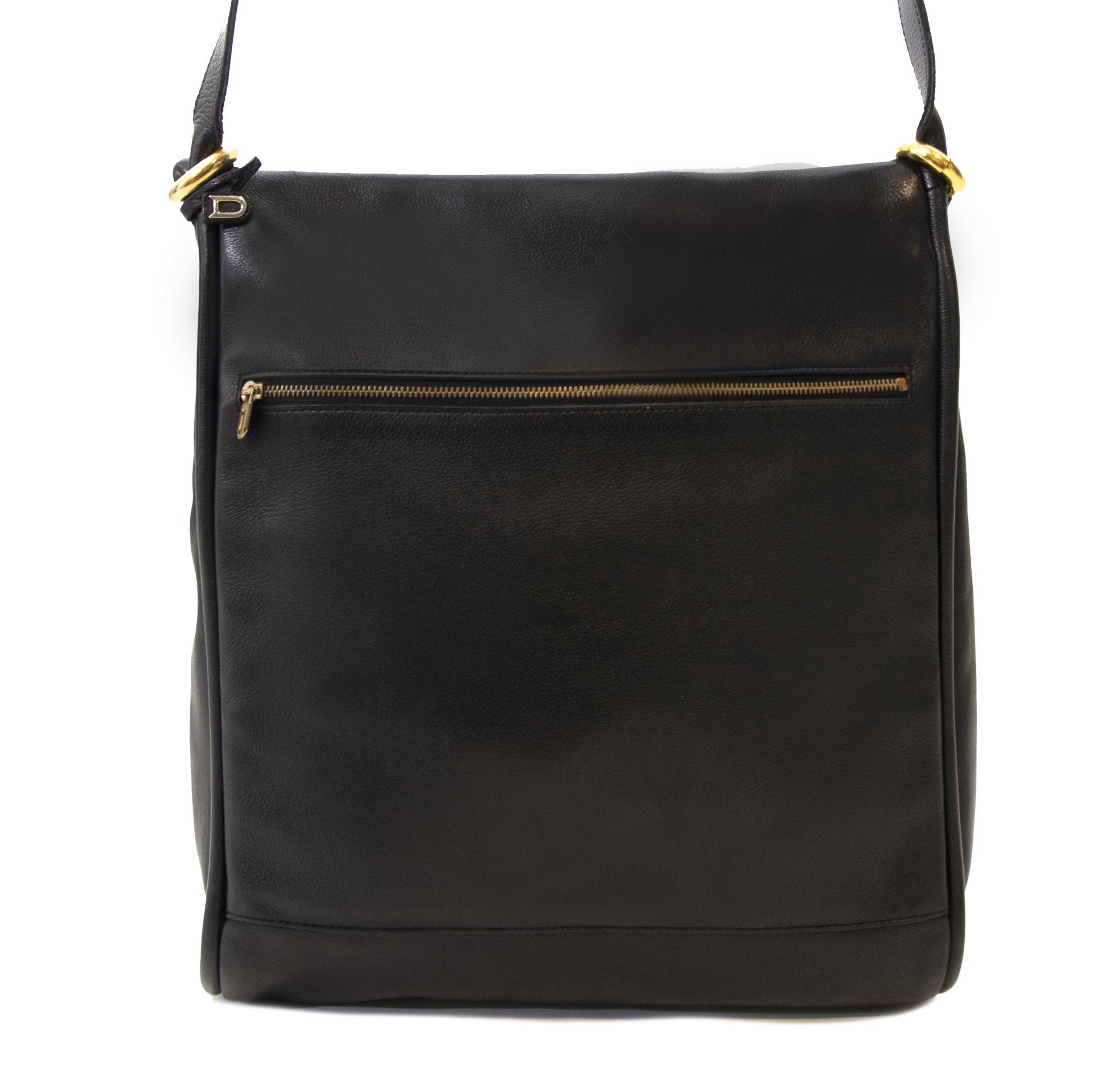 Secondhand Delvaux black handbag at Labellov. Online webshop with designer bag