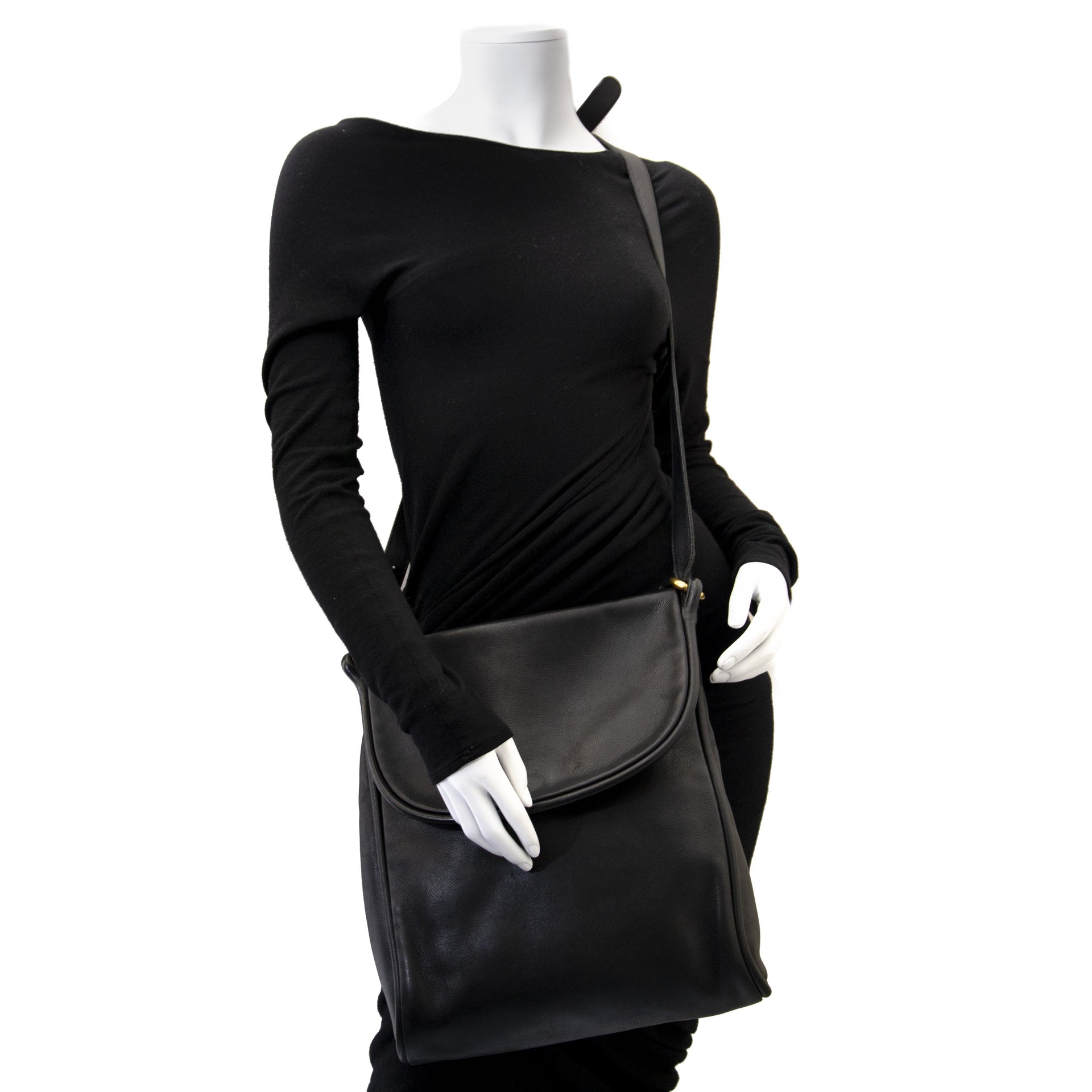 Tweedehands Delvaux handtas bij Labellov Antwerpen. Online webshop met designer handtassen