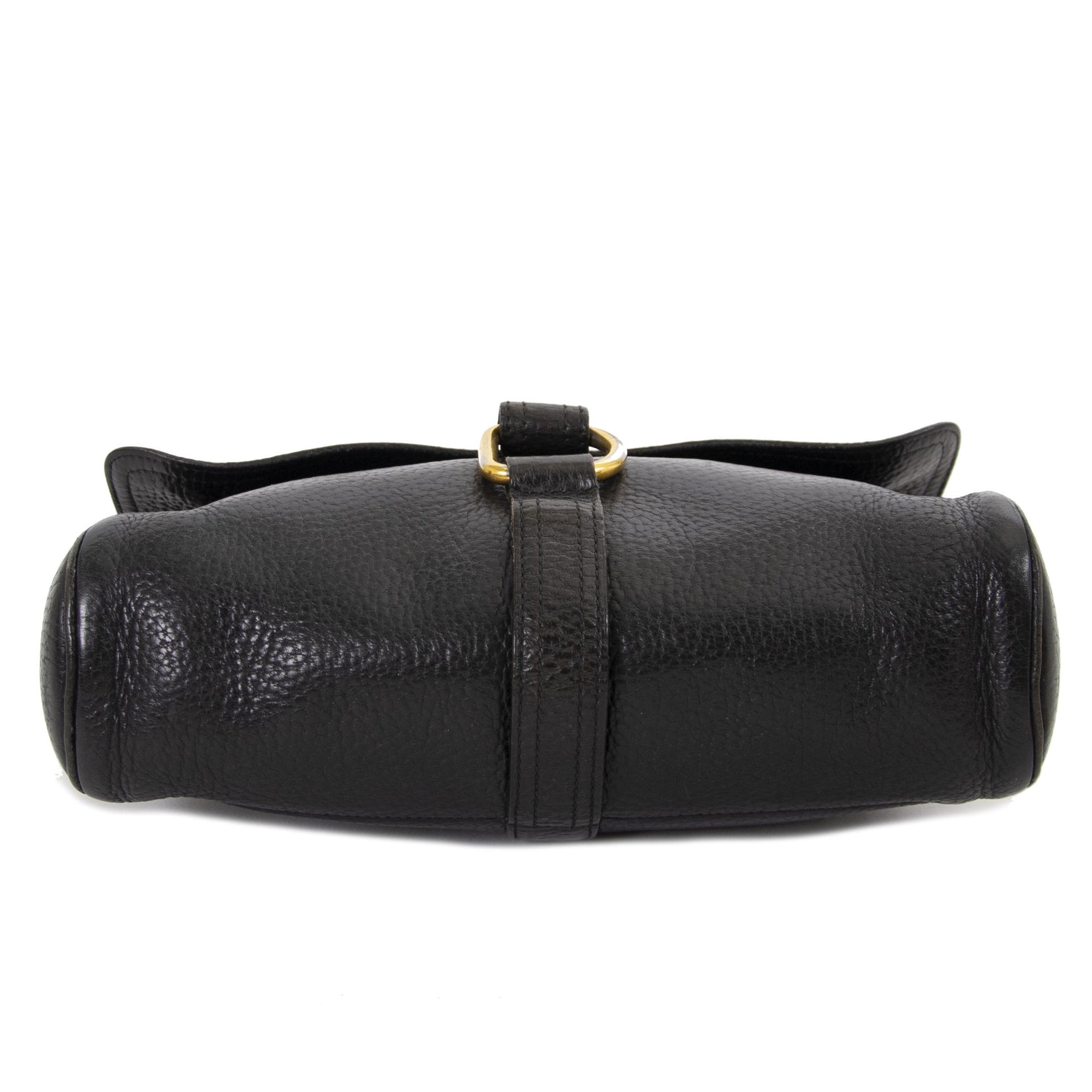 achète des sacs de Delvaux fichu à labellov vintage webshop de mode belgique