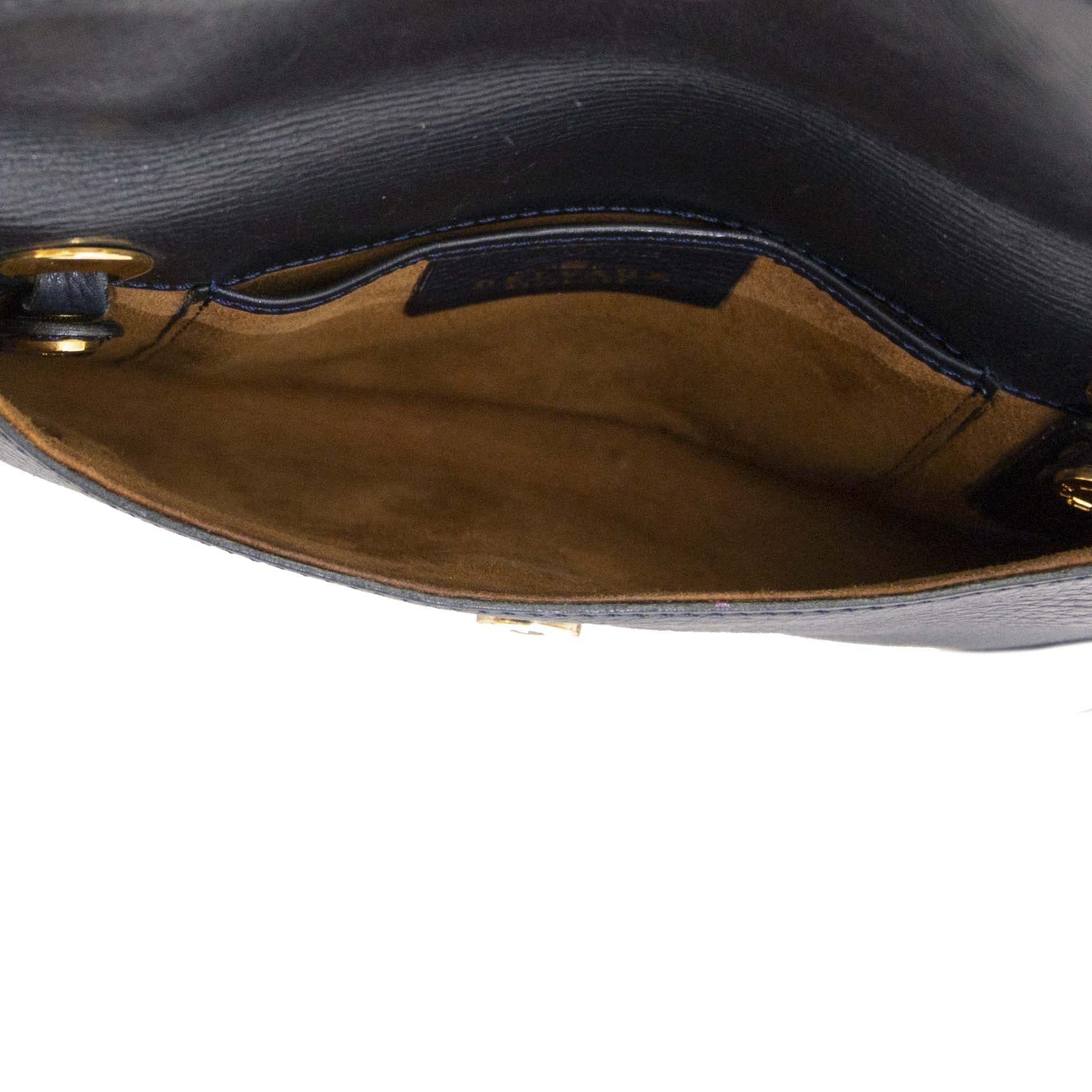 Koop vintage Delvaux handtassen aan de beste prijs bij Labellov tweedehands