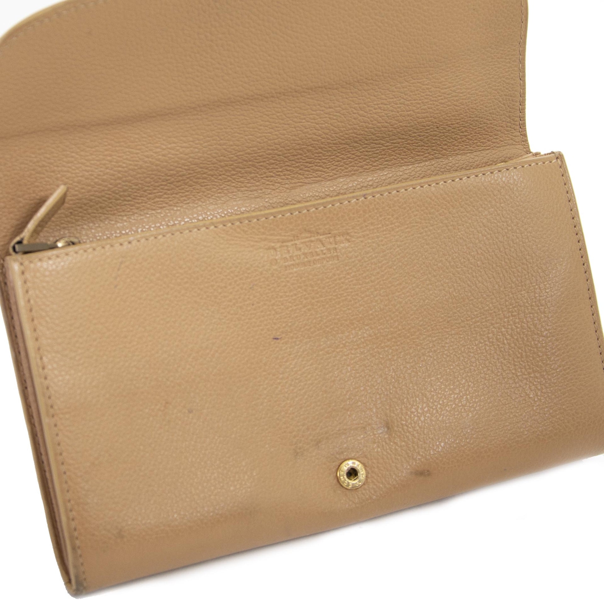 Delvaux Beige Brillant Wallet now for sale at labellov vintage fashion webshop belgium