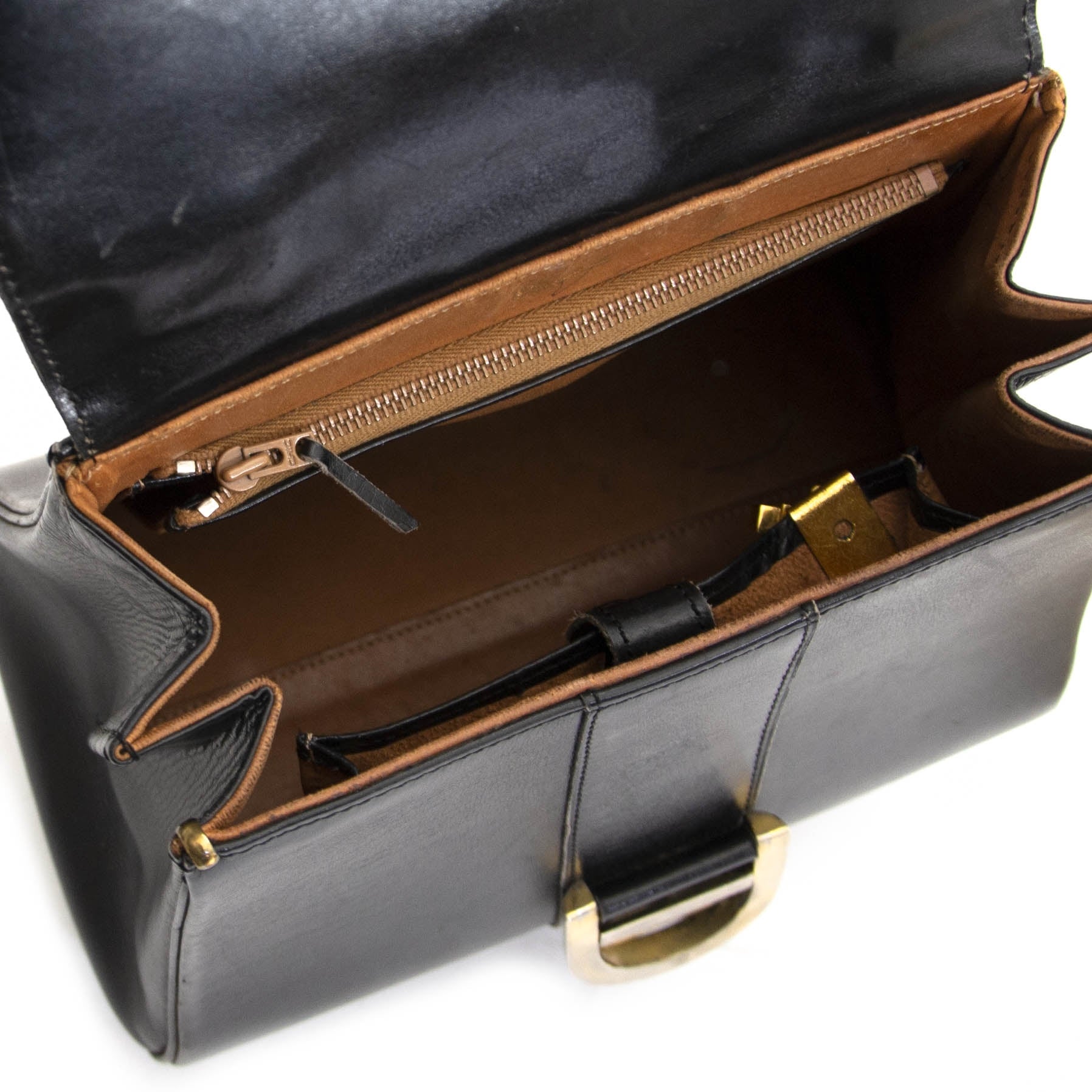 Delvaux Black Brillant PM kopen en verkopen aan de beste prijs bij Labellov tweedehands luxe