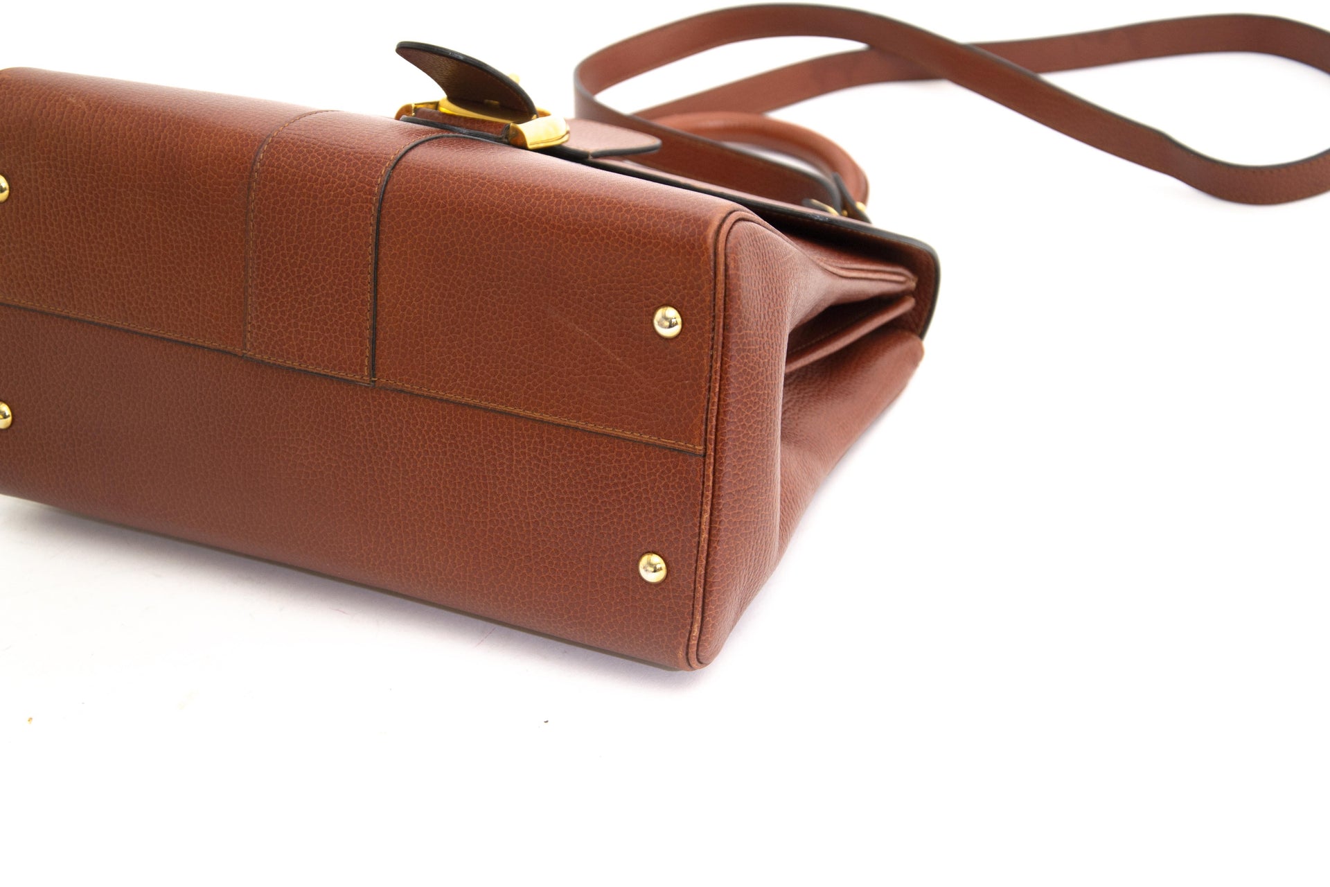 Delvaux Brillant Brown MM Bag now for sale at labellov vintage fashion webshop belgium