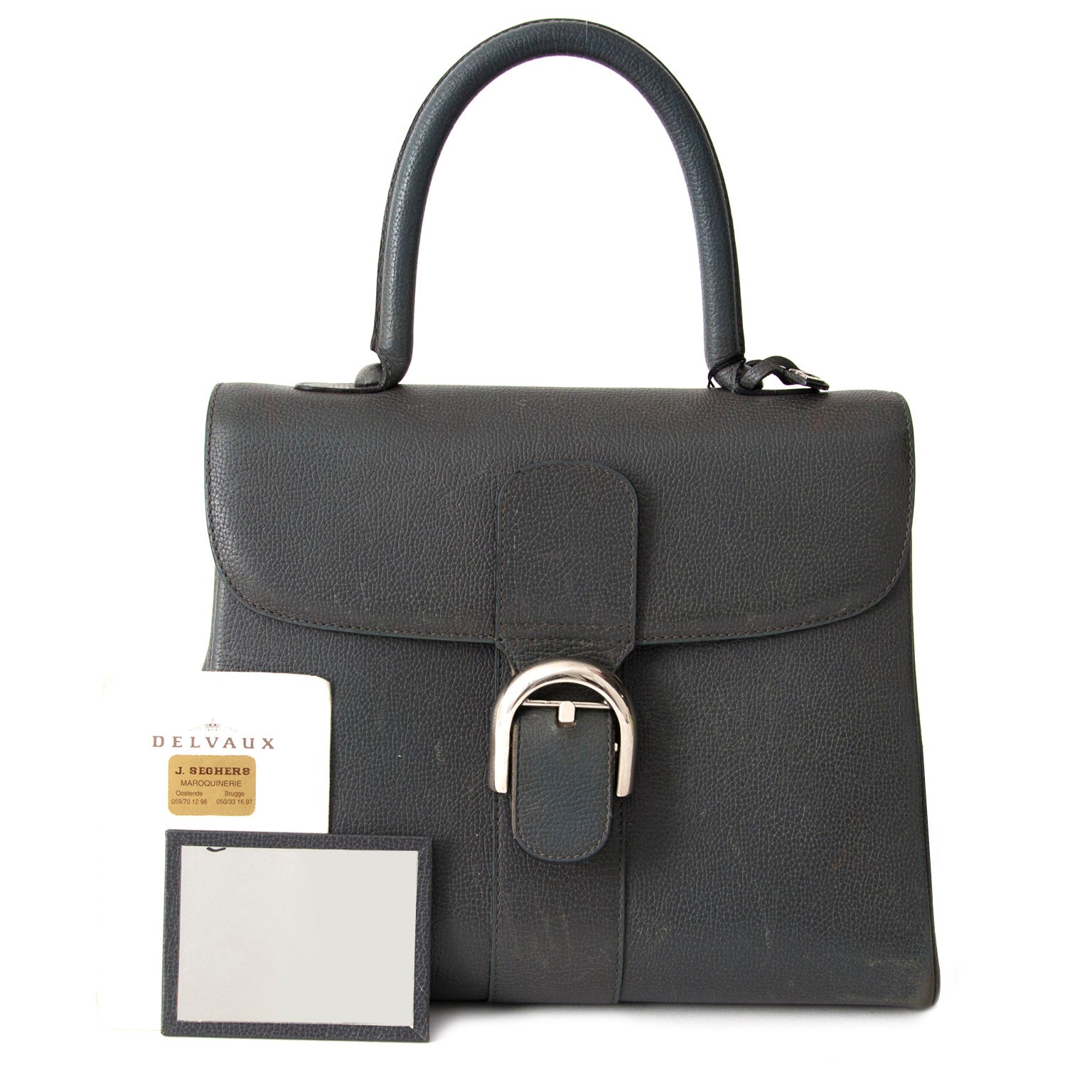 Authentieke Delvaux Brillant MM Jumping voor de juiste prijs bij LabelLOV vintage webshop. Veilig online winkelen. Luxe, vintage, mode. Antwerpen, België.