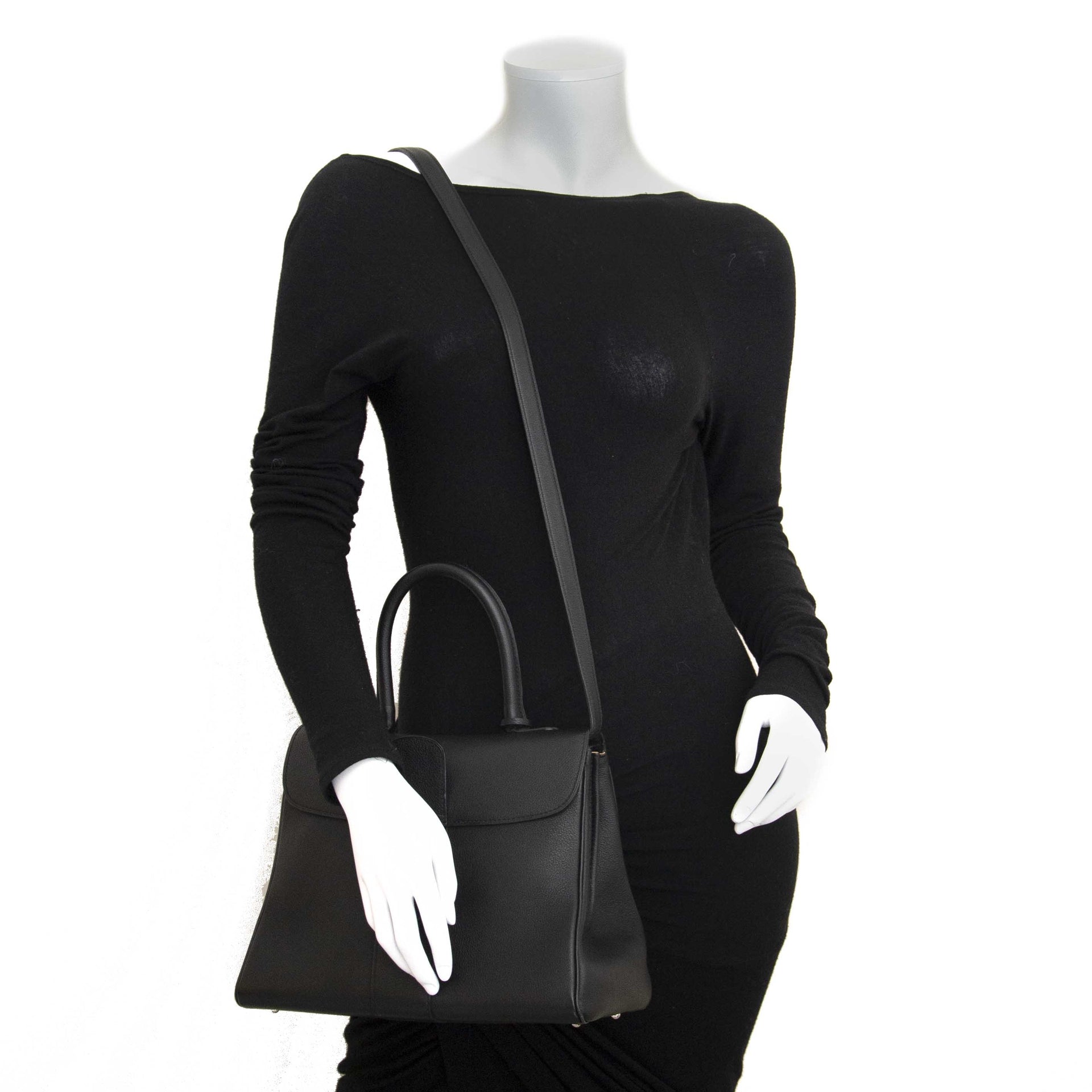 Delvaux Brillant Black MM Bag + Strap now for sale at labellov vintage fashion webshop belgium