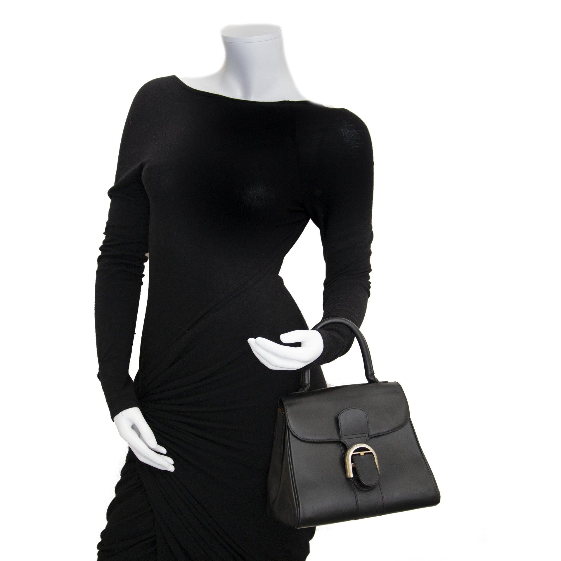 Acheter en ligne chez labellov.com pour le meilleur prix Delvaux Brillant PM Black Box Calf PHW