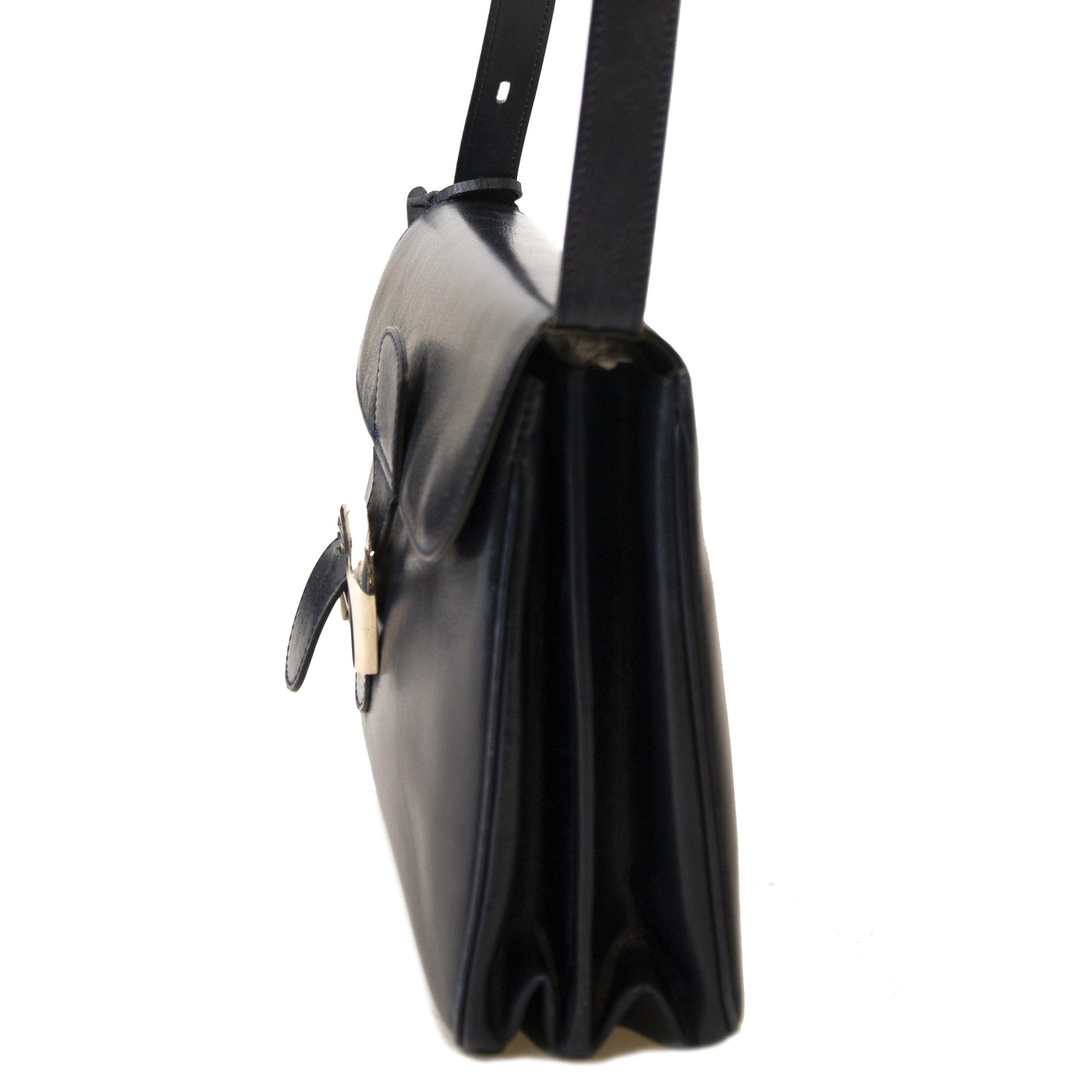 looking for a Delvaux Dark Blue Brillant Boudrier ? now online at labellov.com for the best price