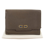 Delvaux Taupe portefeuille nu te koop bij labellov vintage mode webshop belgië