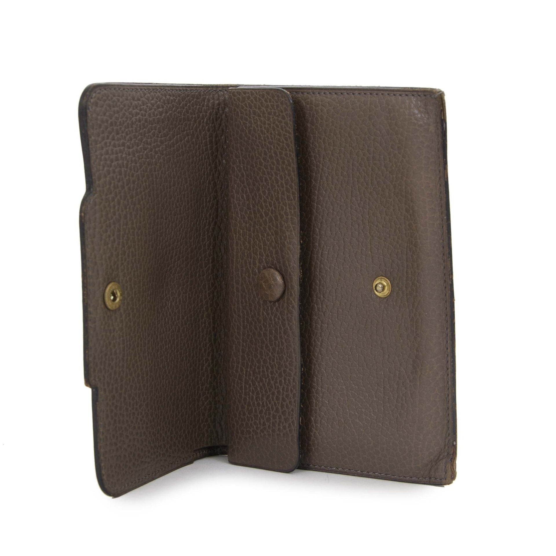 Delvaux Taupe Leather Wallet now for sale at labellov vintage fashion webshop belgium