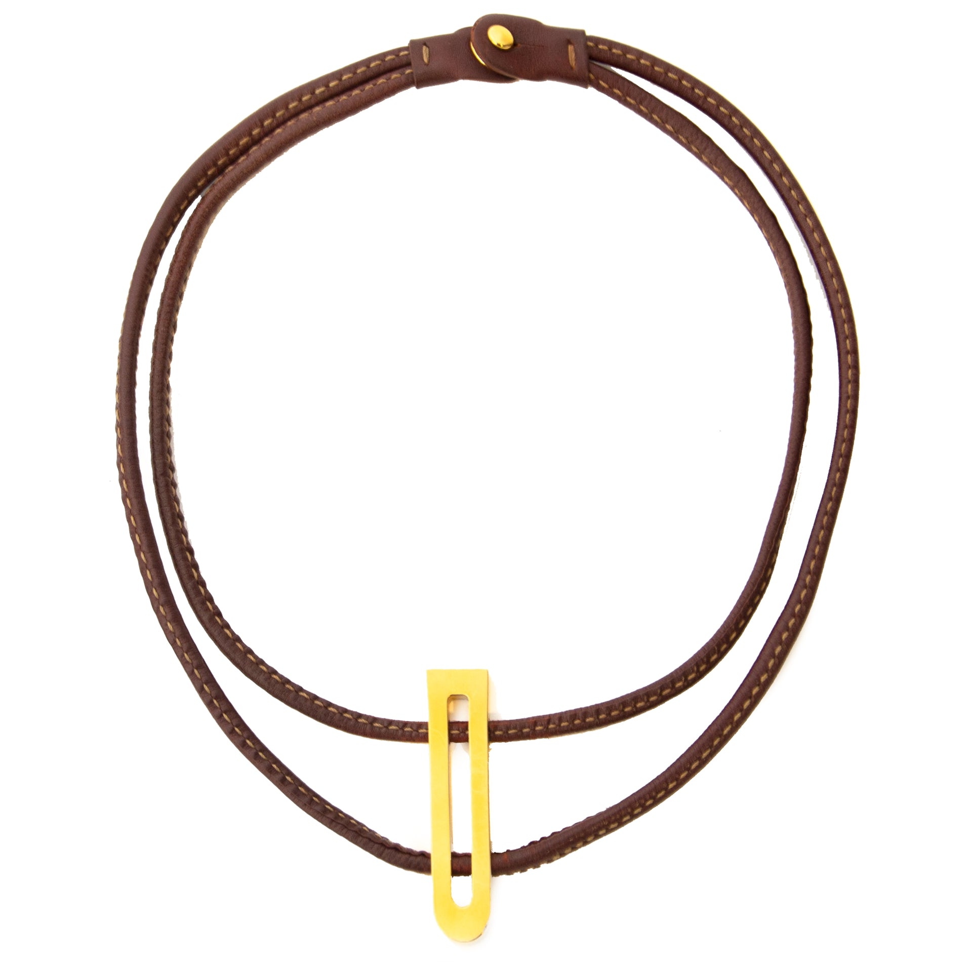 Delvaux Brown Leather Gold D Tag Necklace kopen en verkopen aan de beste prijs bij Labellov