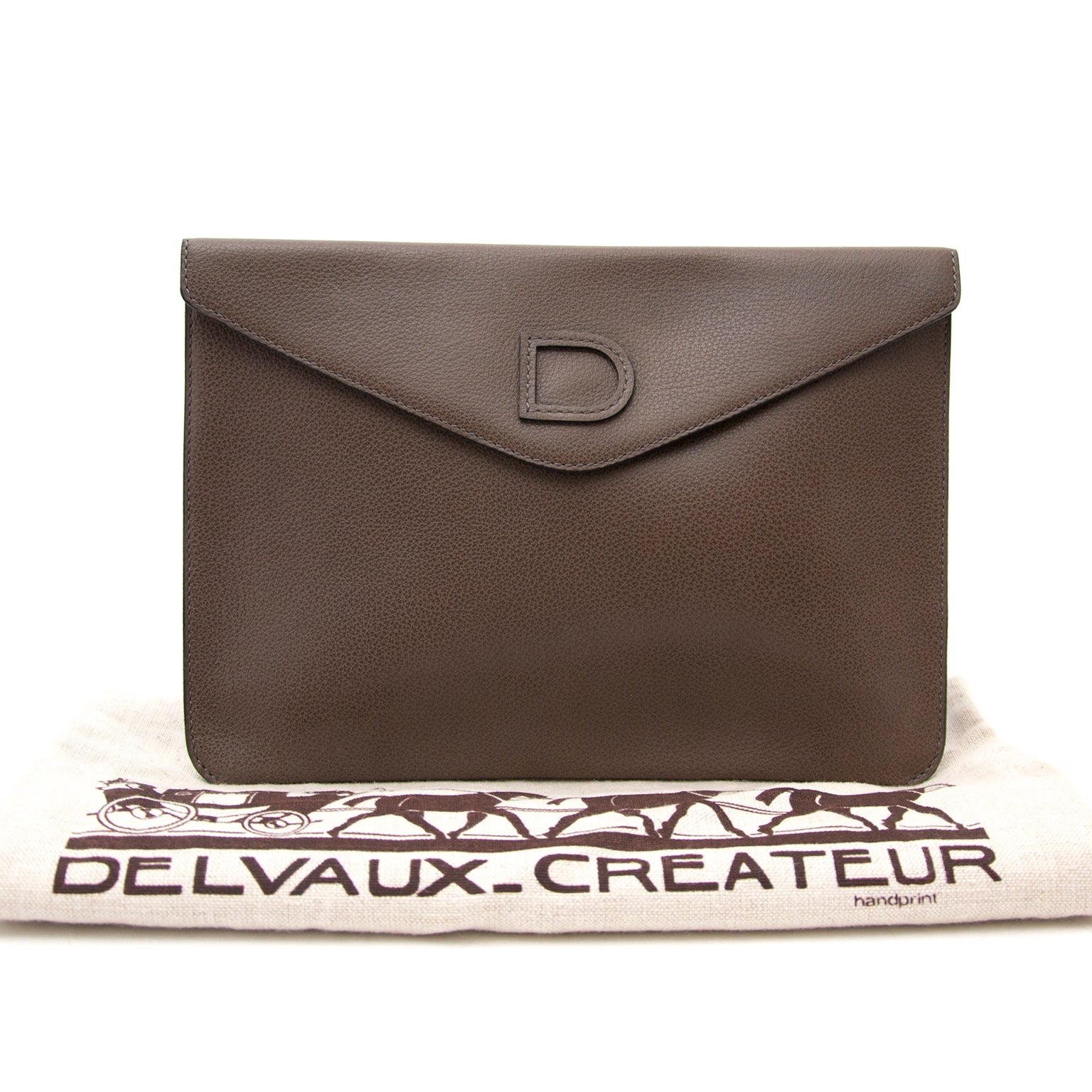 Buy and sell your preloved designer bags for the best rates online at Labellov luxury