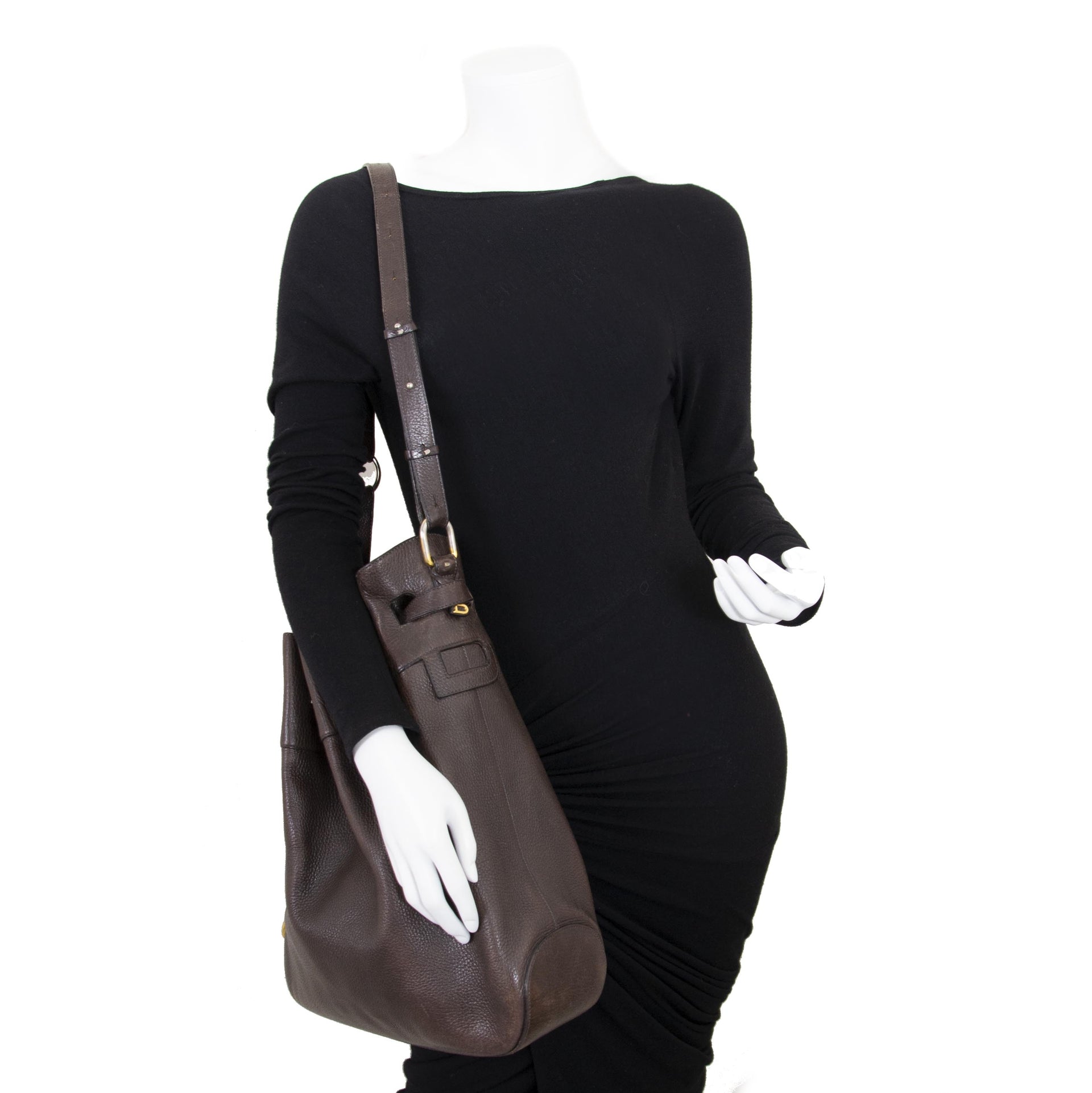 Delvaux Brown Leather Catogan Trotteur Bag now for sale at labellov vintage fashion webshop belgium