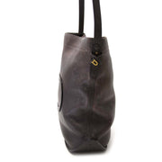 Delvaux Chocolate 'Le Pin' Hobo Bag Buy authentic designer Delvaux secondhand bags at Labellov at the best price. Safe and secure shopping. Koop tweedehands authentieke Delvaux tassen bij designer webwinkel labellov.