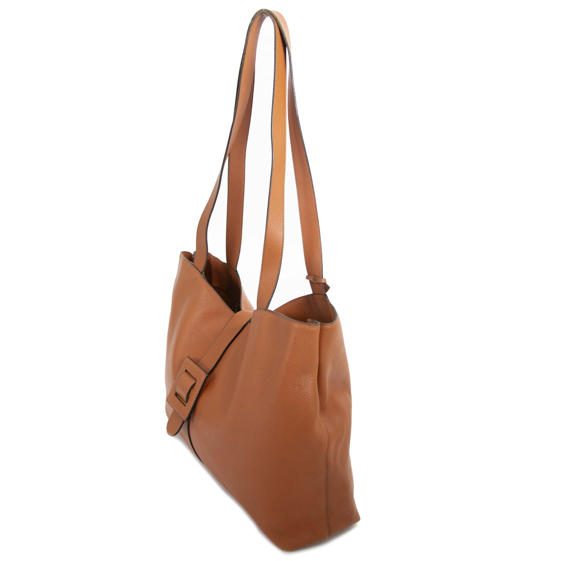 koop authentieke tweedehands delvaux tassen nu bij labellov vintage mode webshop belgië aan de laagste prijs