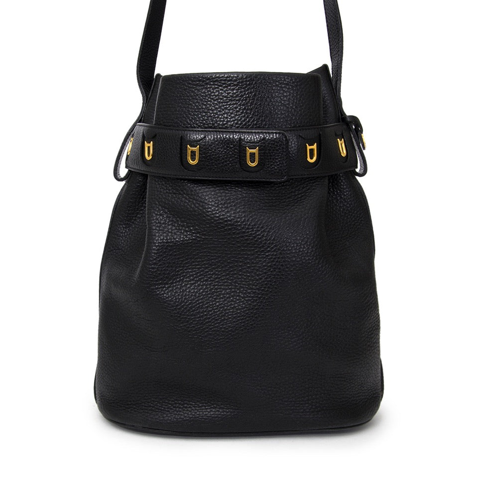 Delvaux Black Leather Calicot Bucket Bag te koop voor de beste prijs online bij labellov in Antwerpen
