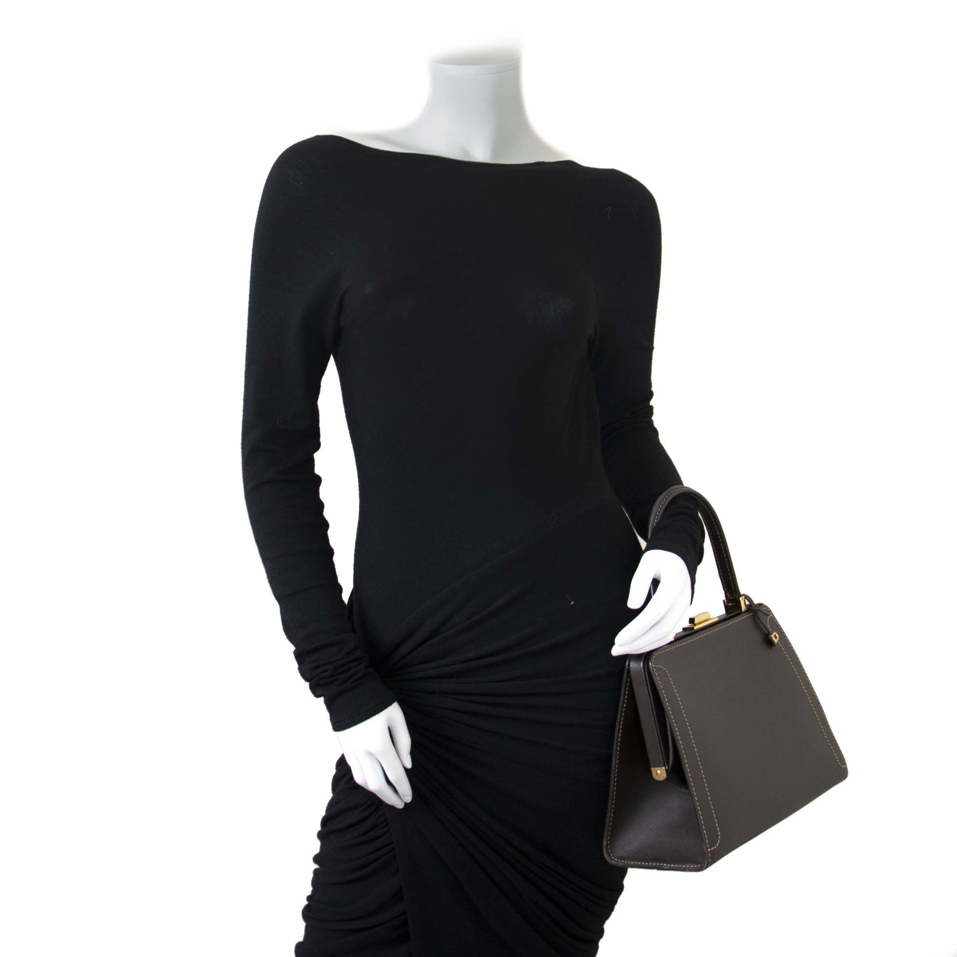 Delvaux Classico PM Jumping Bag now for sale at labellov vintage fashion webshop belgium