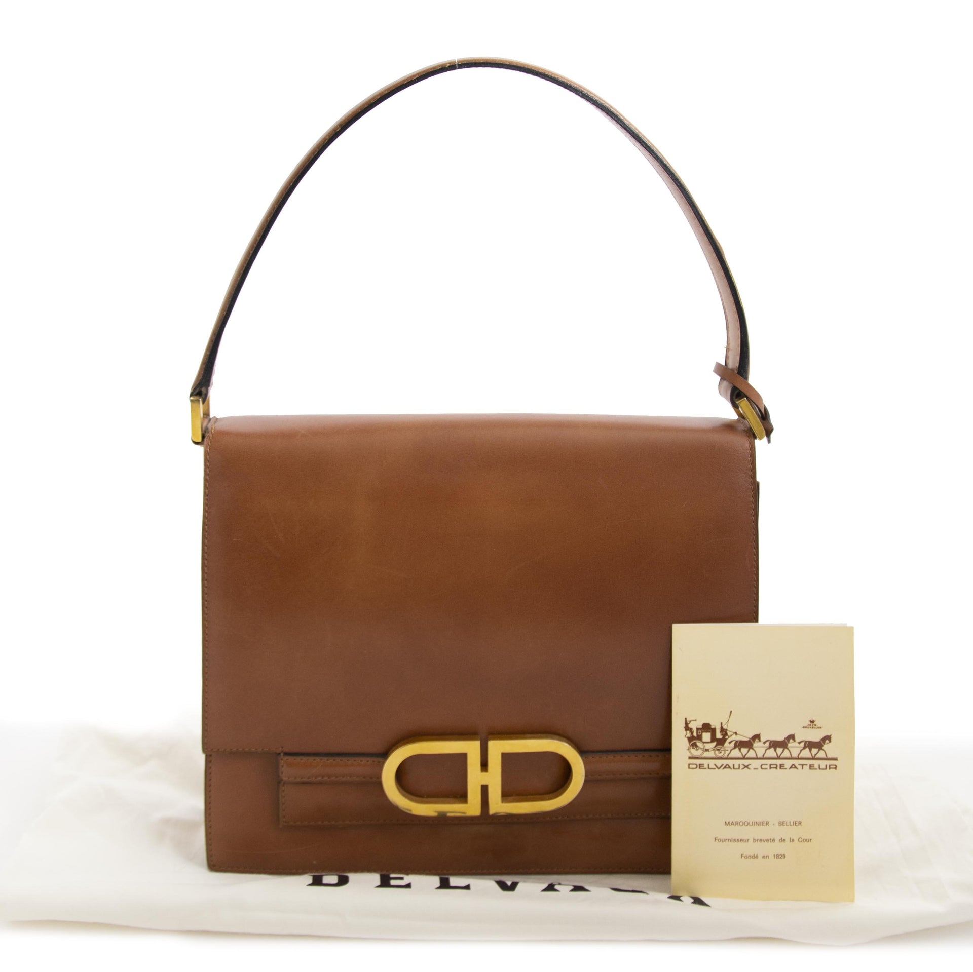 We buy and sell preloved designer bags for the best price at Labellov