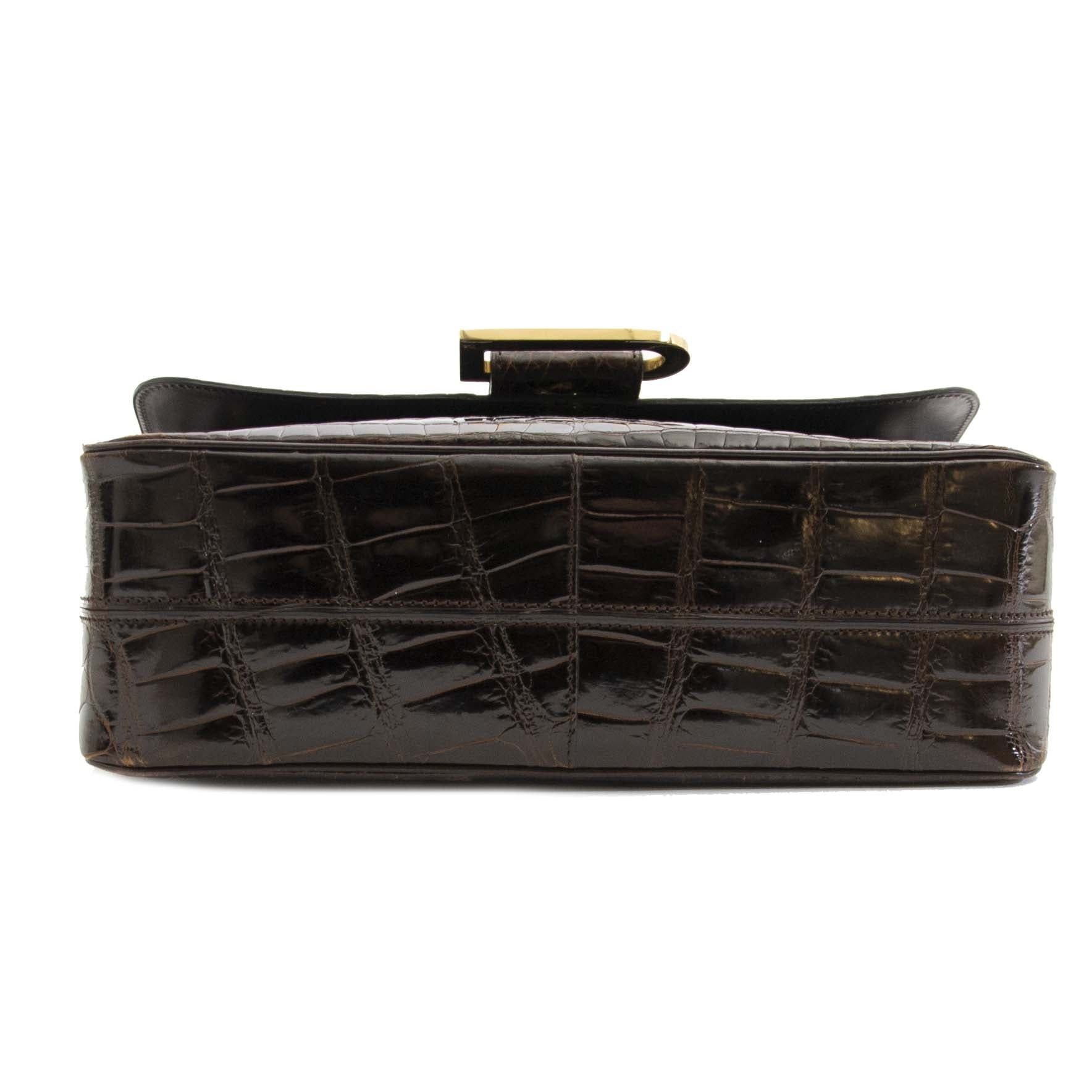Authentieke tweedehands vintage Delvaux Dark Brown Croco Passerelle Shoulder Bag koop online webshop LabelLOV