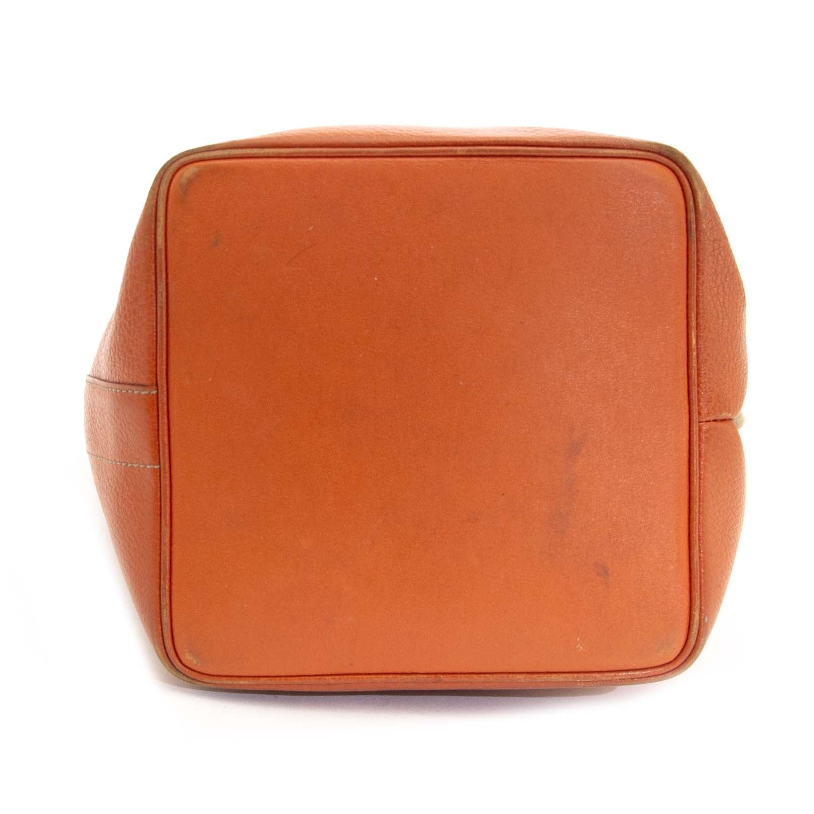 Deux De Delvaux Orange Bucket Bag now for sale at labellov vintage fashion webshop belgium