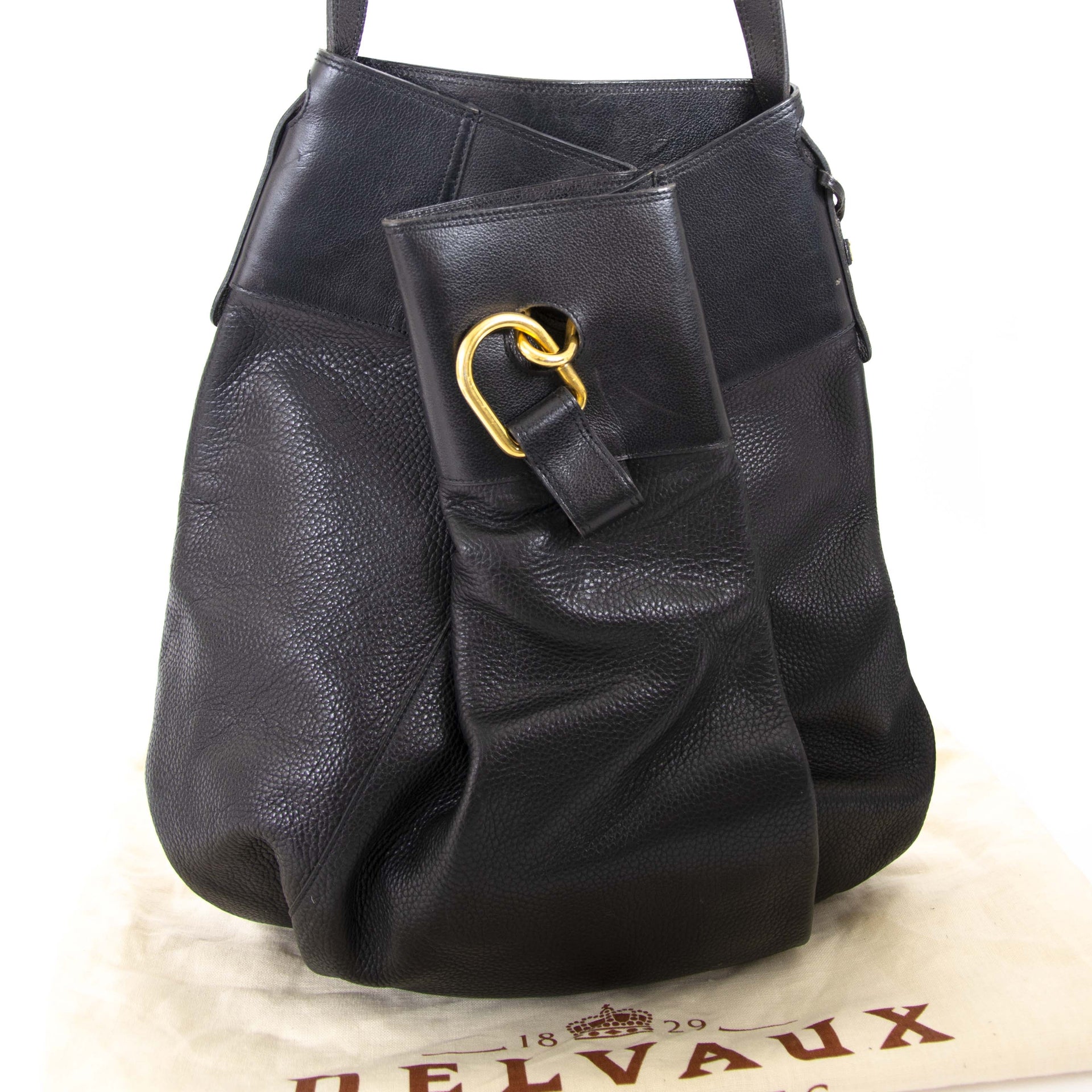 Delvaux zwarte lederen faust tas nu te koop bij labellov vintage mode webshop belgië