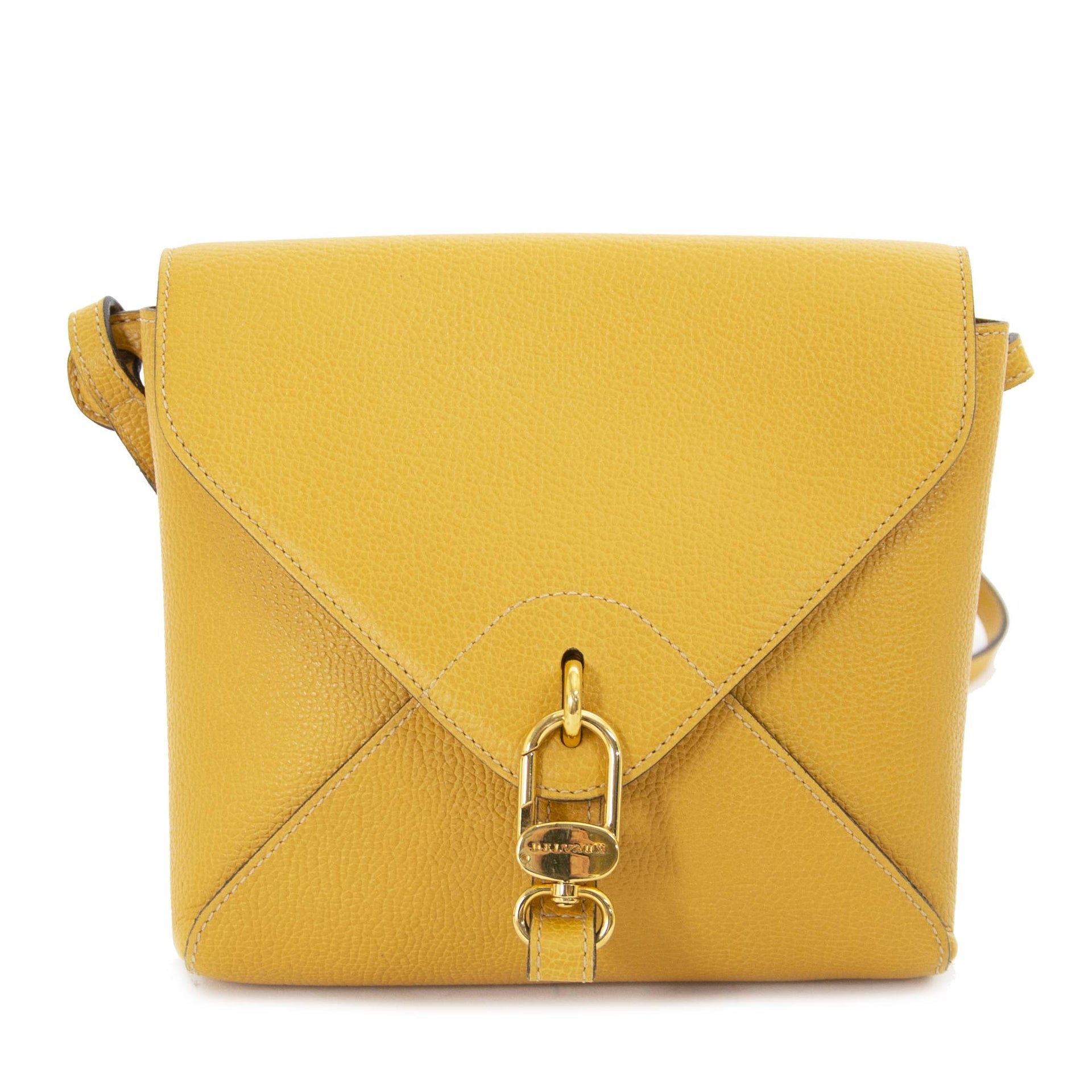 koop veilig online tegen de beste prij Delvaux Grelon Yellow Crossbody Bag