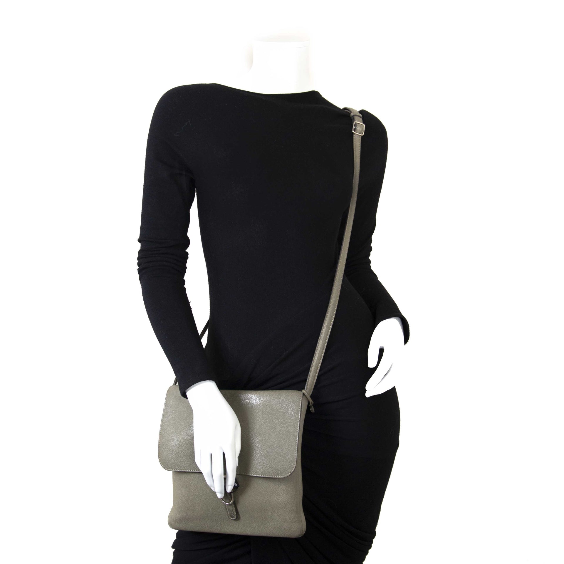 Delvaux Olive Green Trotteur Crossbody Bag now for sale at labellov vintage fashion webshop belgium