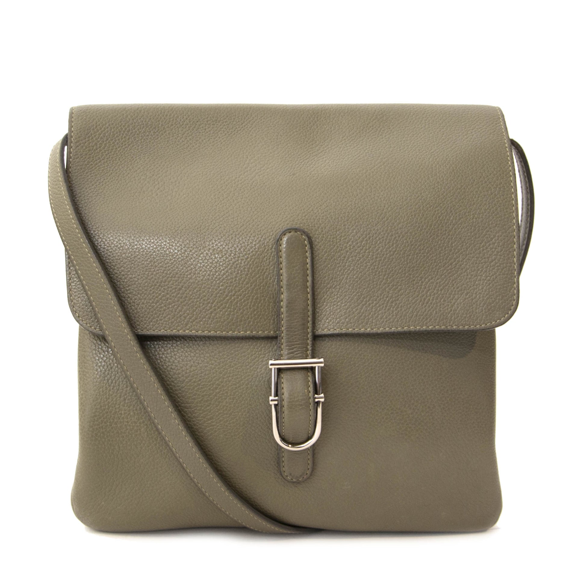 Delvaux Green Leather Kot Crossbody Bag at Labellov. Safe online shopping