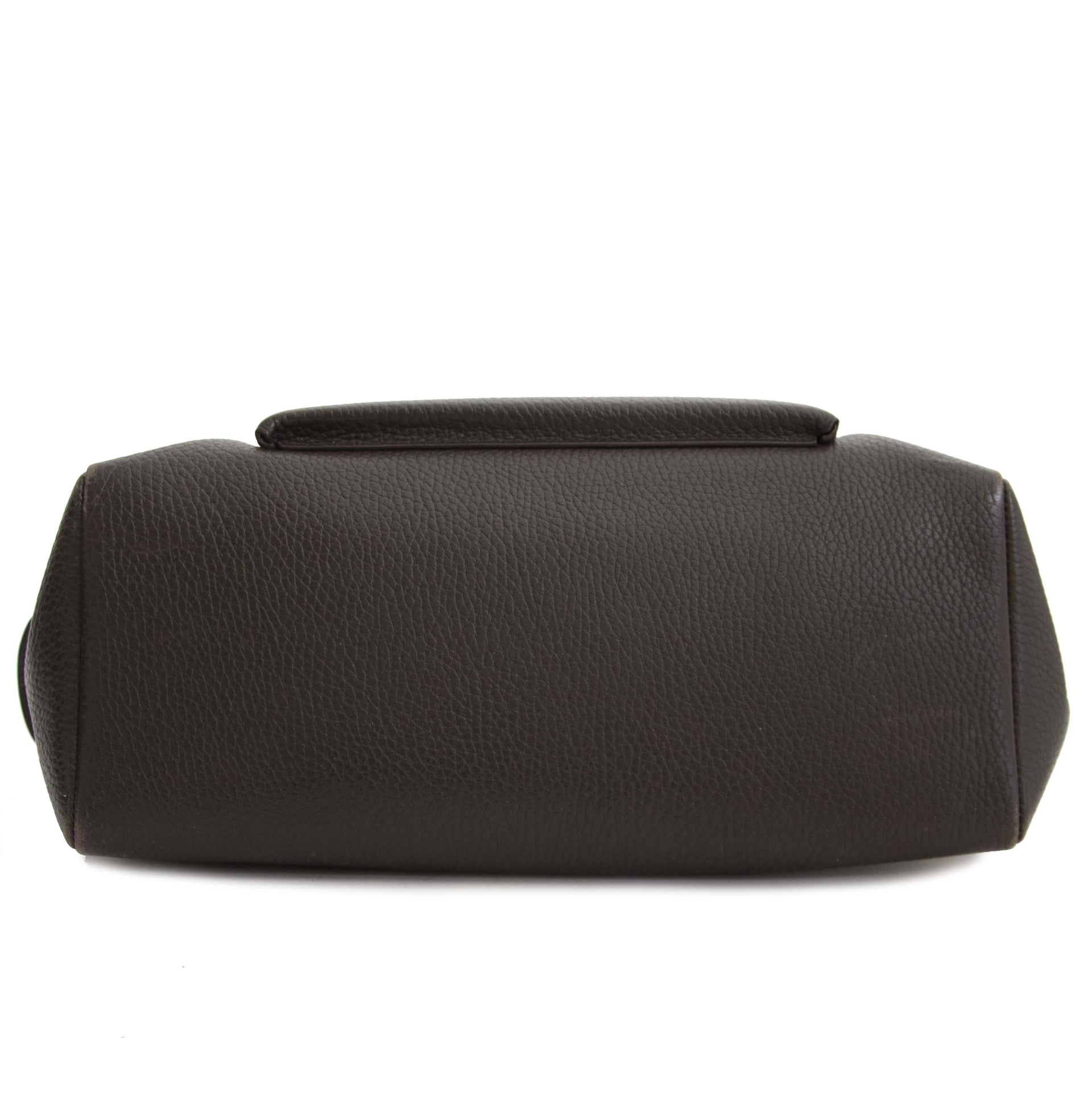 Authentique vintage seconde main Delvaux Le Benjamin Café Shoulder Bag achète en ligne webshop LabelLOV