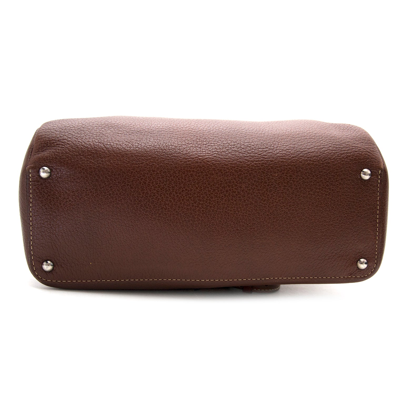 Buy and sell your secondhand designer handbags at labellov.com for the best price