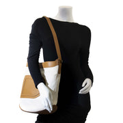 Buy a Delvaux Le Pin bag at the right price at LabelLOV