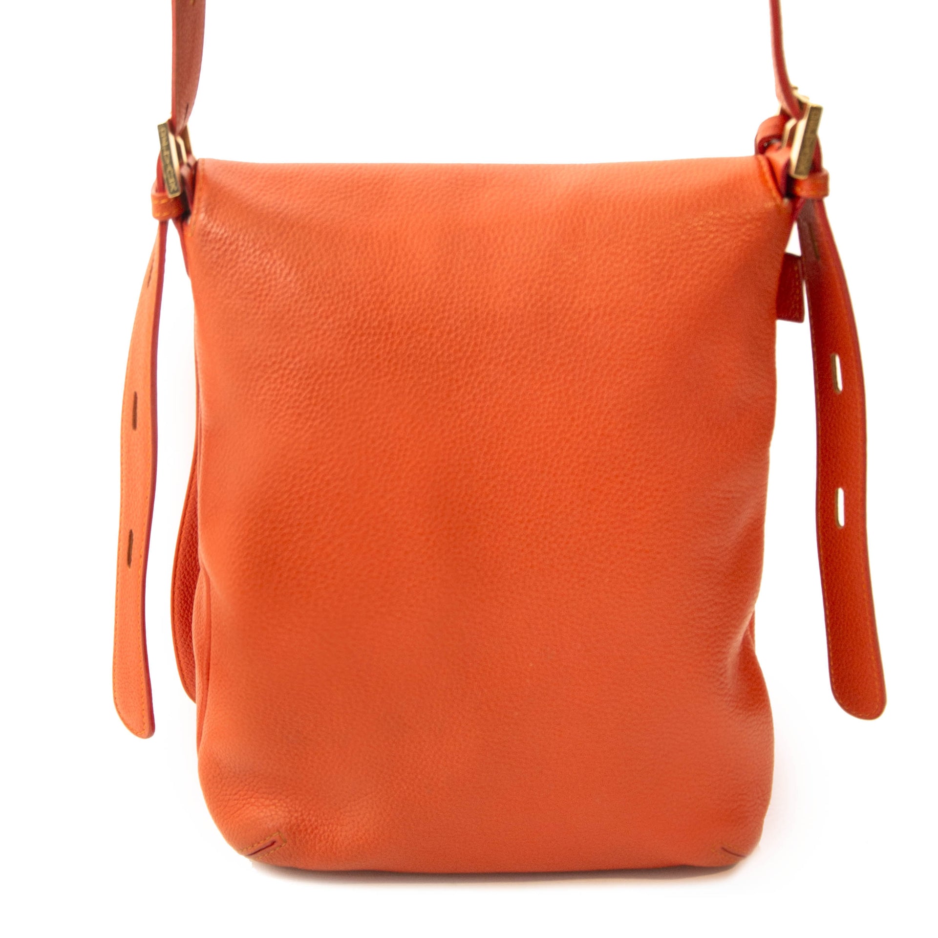 Delvaux Orange Louise Baudrier Cross Body Bag. Authentique sac à mains Delvaux Louise Baudrier en ligne, orange en cuir. Paiement sécurisé chez LabelLOV. Anvers, Articles de luxe authentiques en Belgique.