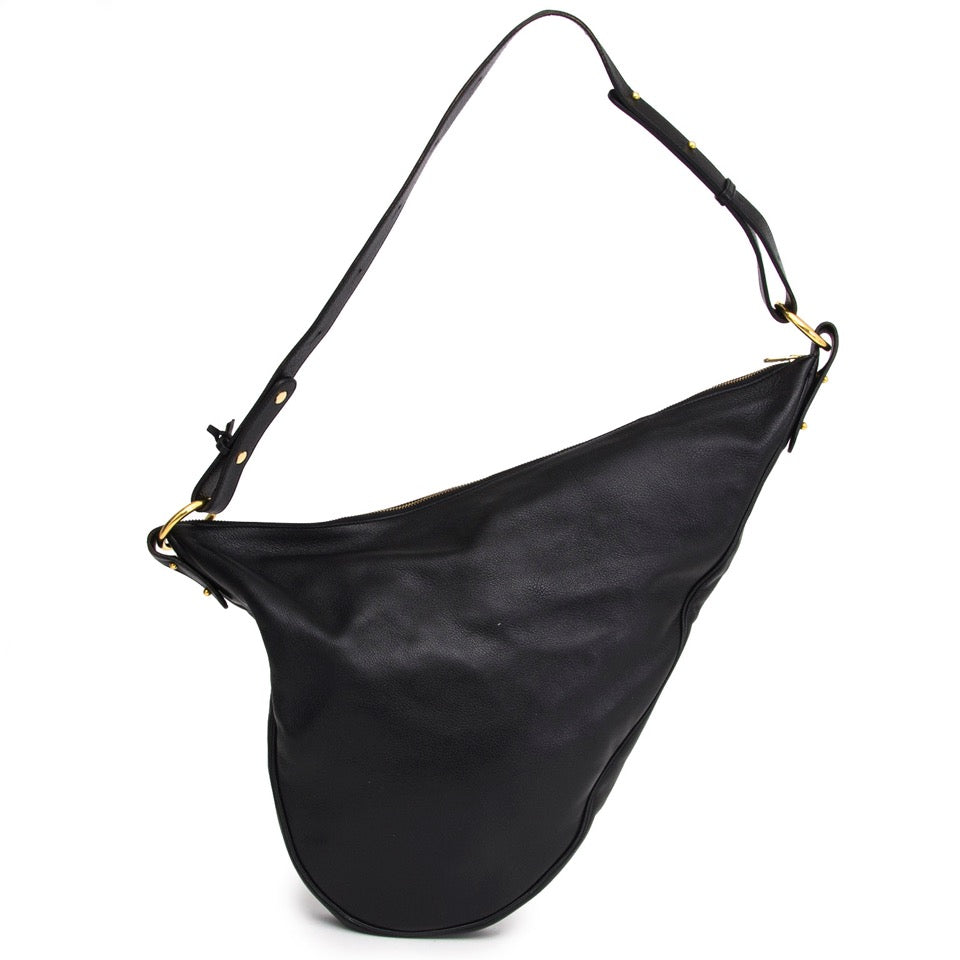 Buy safe online at the best price Delvaux Tentation GM Bag in good, vintage condition. Perfect condition real designer secondhand luxury , worldwide shipping 100% authentic. acheter en ligne pour le meilleur prix sac a main.