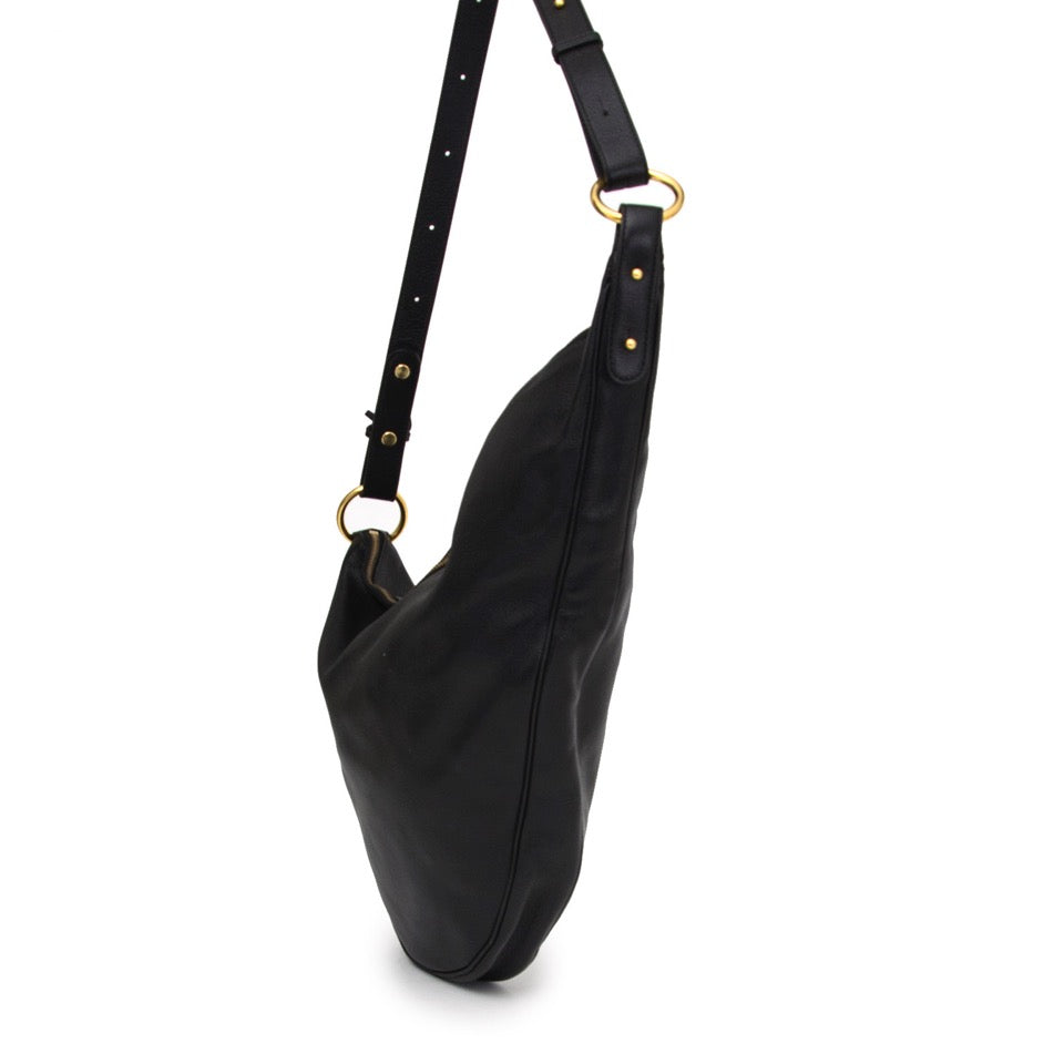 Buy safe online at the best price Delvaux Tentation GM Bag in good, vintage condition. Perfect condition real designer secondhand luxury , worldwide shipping 100% authentic. acheter en ligne pour le meilleur prix sac a main.