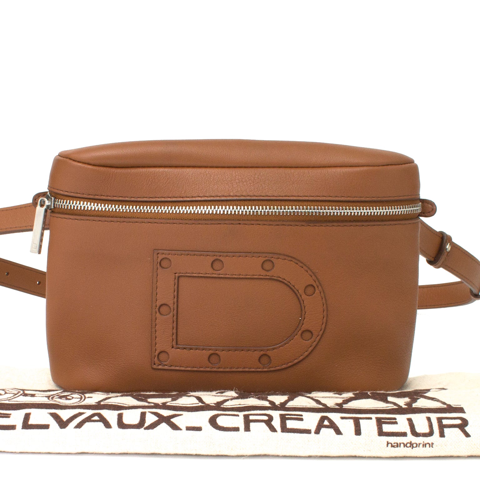 koop veilig onlien aan de beste prijs tweedehands Delvaux Cognac Belt Bag online webshop labellov.com