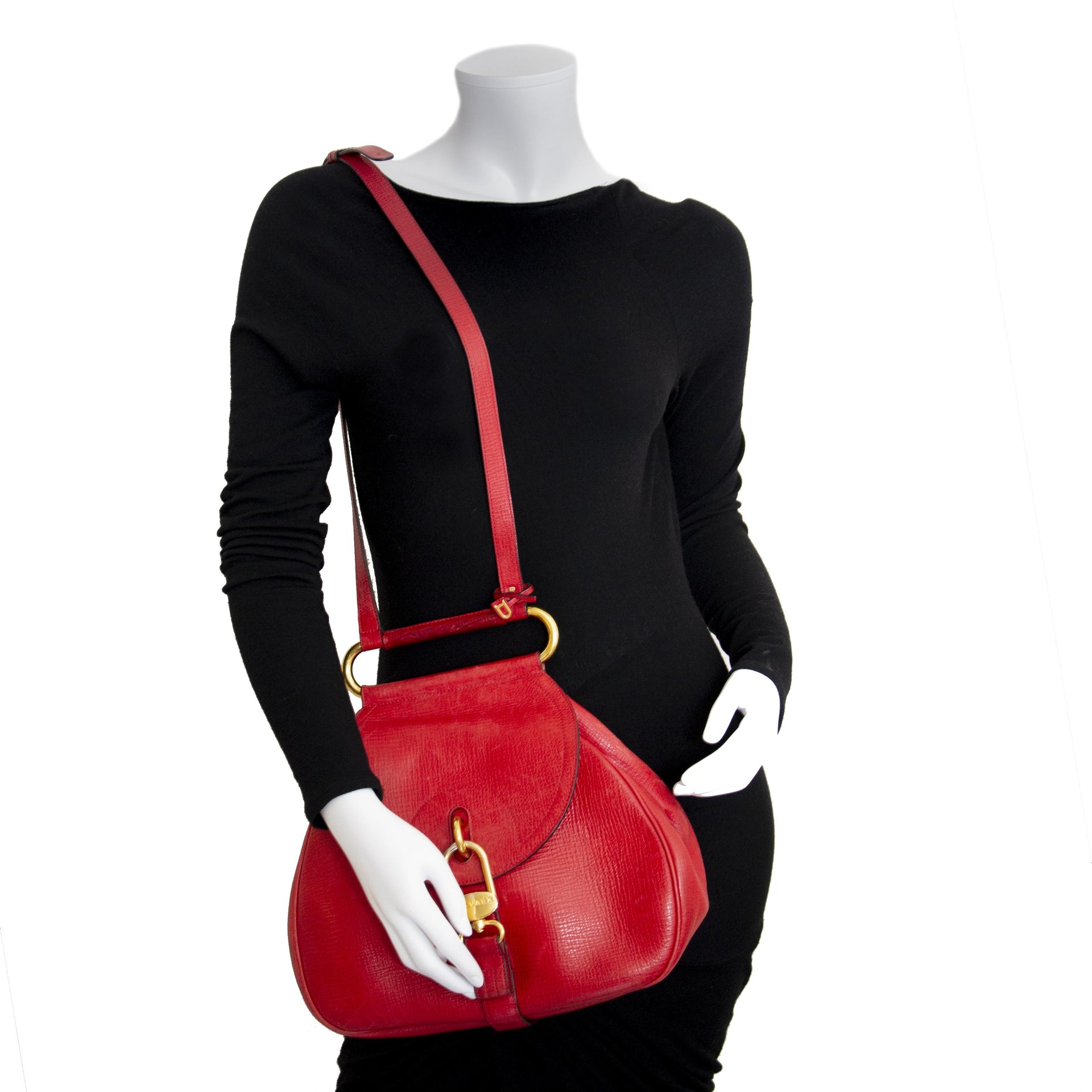 Authentic second hand vintage Delvaux Cerceau Red Crossbody Bag buy online webshop LabelLOV