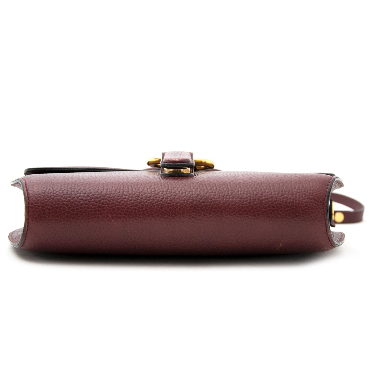 Acheter en ligne chez Labellov.com Delvaux Bordeaux Cross Body Bag