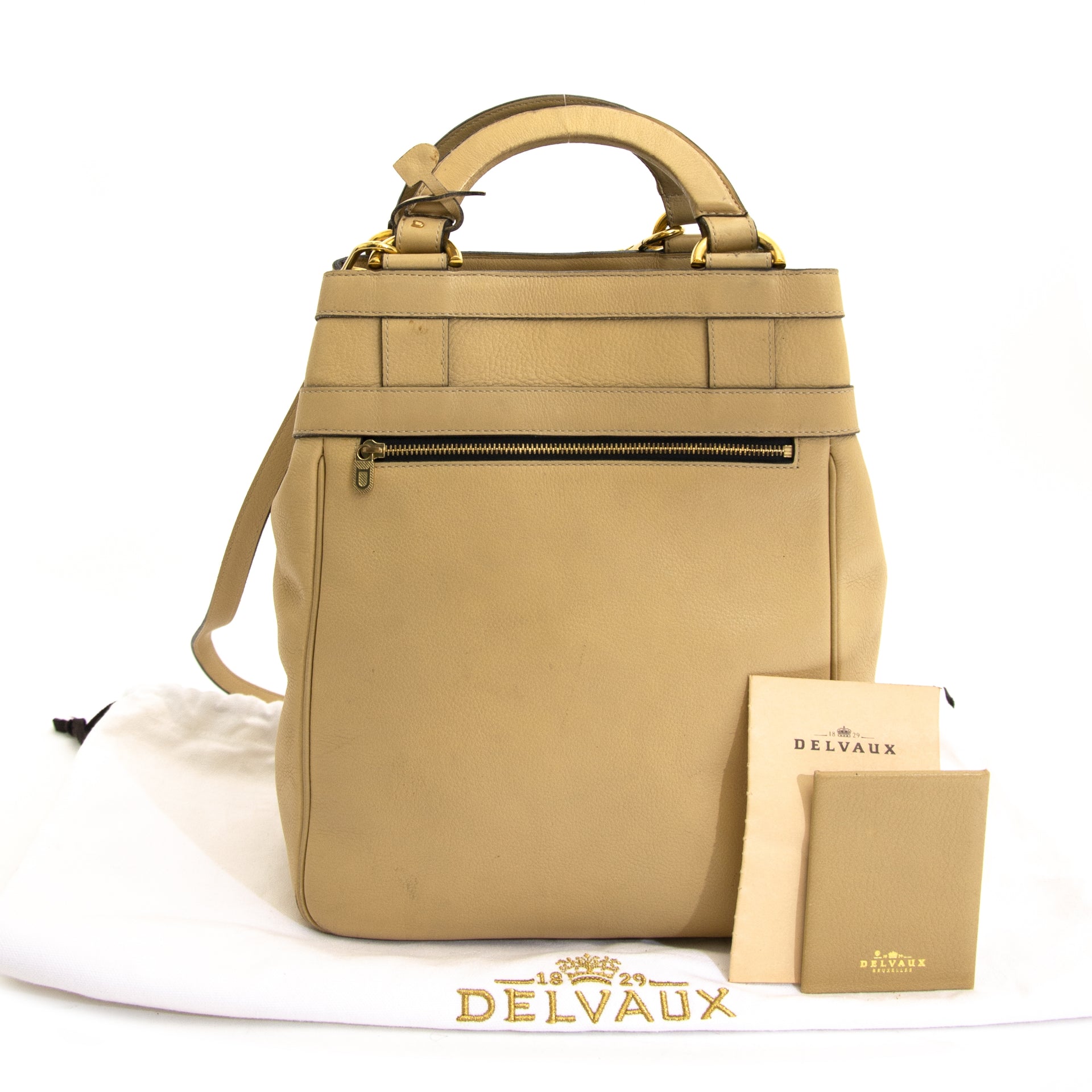 Delvaux Roseau Camel Bucket Bag te koop bij Labellov tweedehands luxe