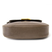 achetez Delvaux Taupe Leather Crossbody Bag chez labellov pour le meilleur prix