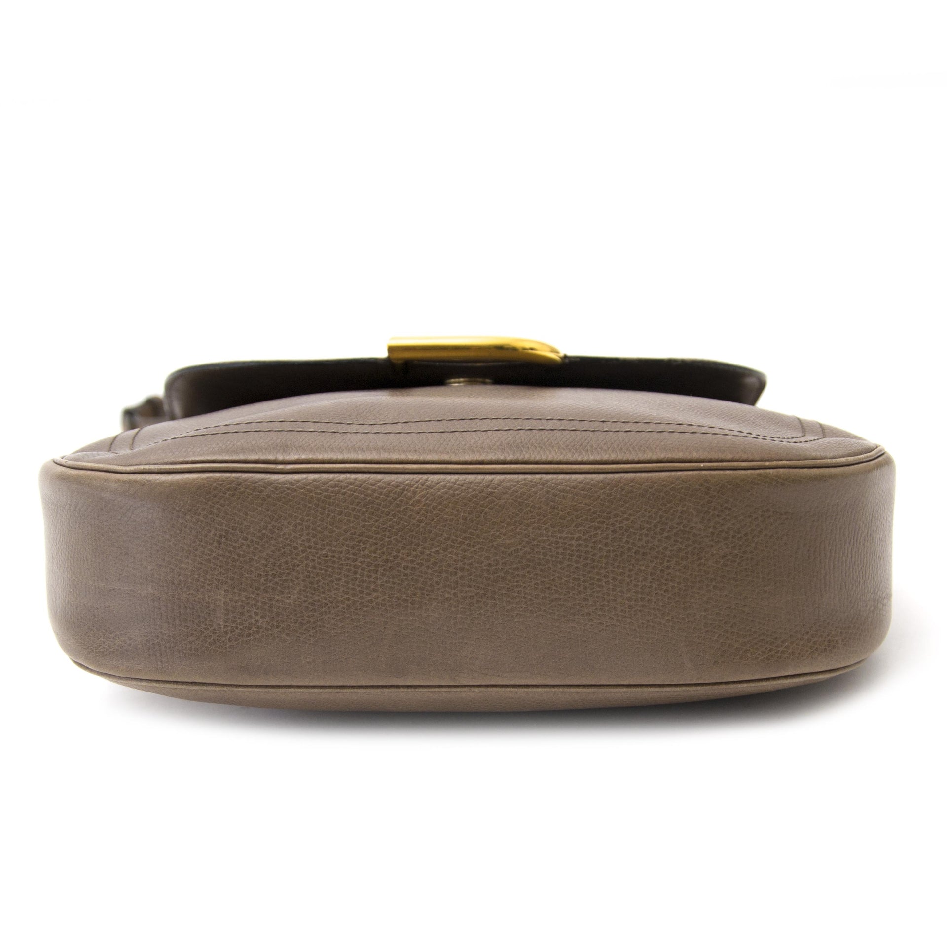 achetez Delvaux Taupe Leather Crossbody Bag chez labellov pour le meilleur prix