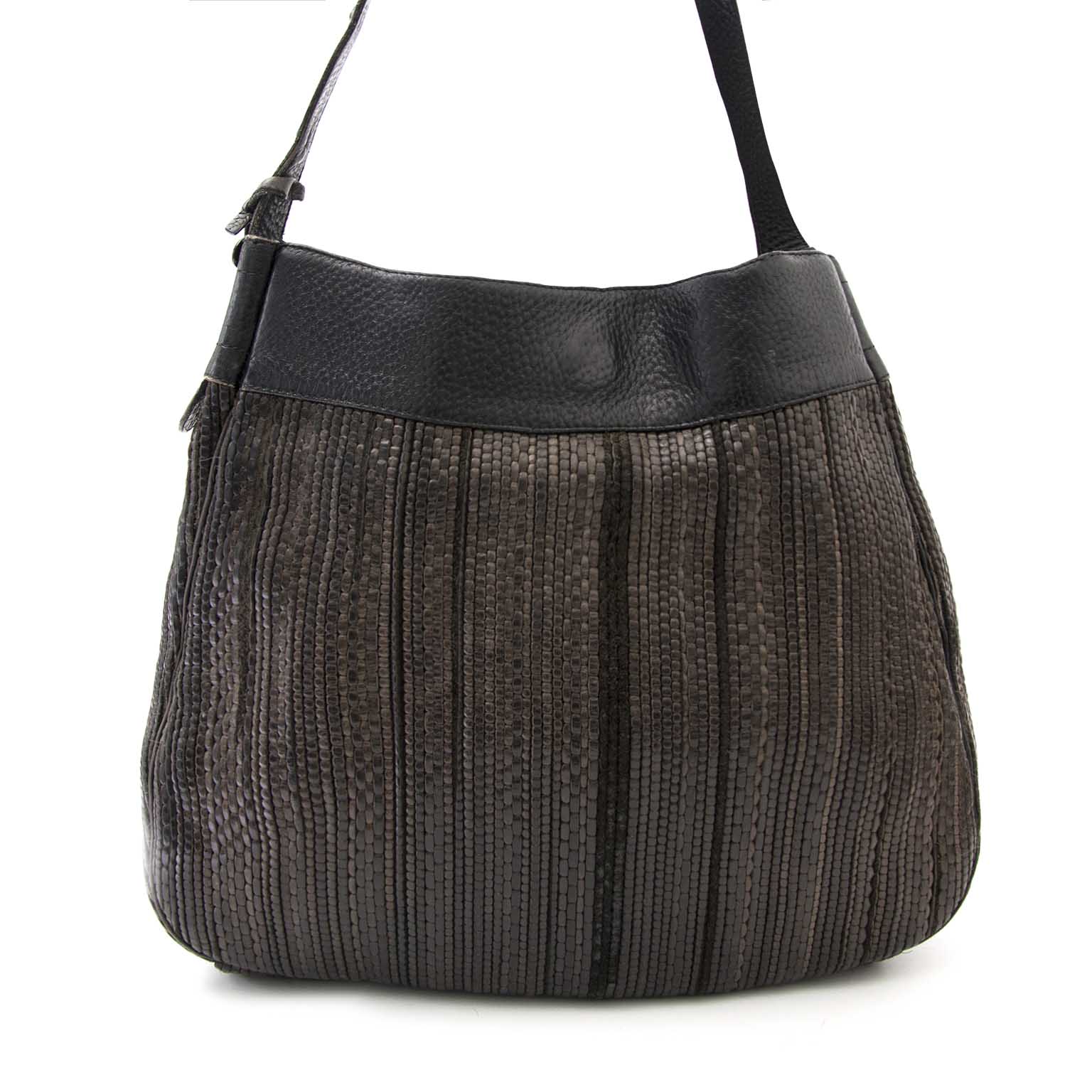 Buy and sell your secondhand Delvaux Toile de Cuir Ombre Shoulder Bags