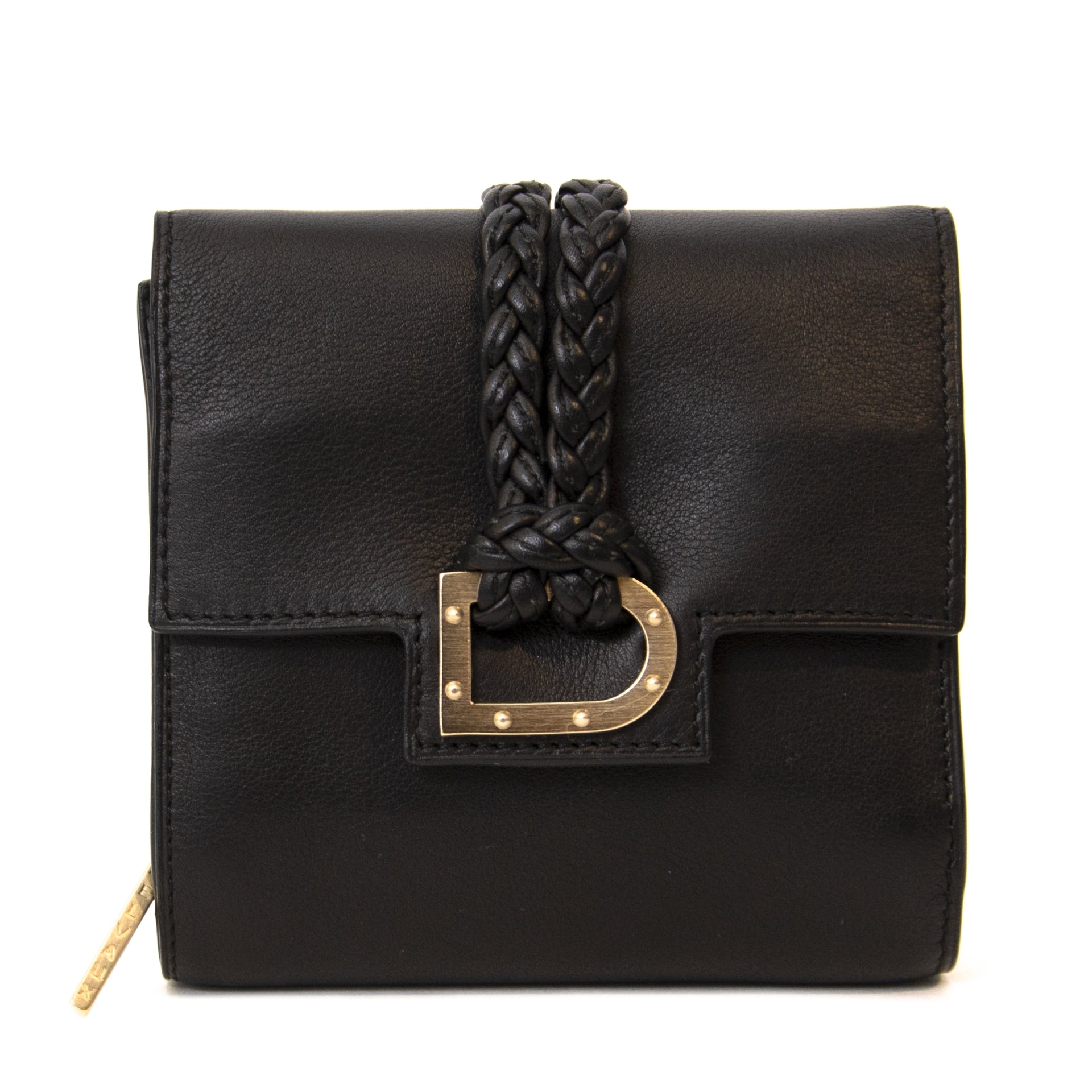 Buy authentic secondhand Delvaux handbag for the right price at LabelLOV webshop. Safe and secure shopping. Koop authentieke tweedehands Miu miu handtas voor de juiste prijs.