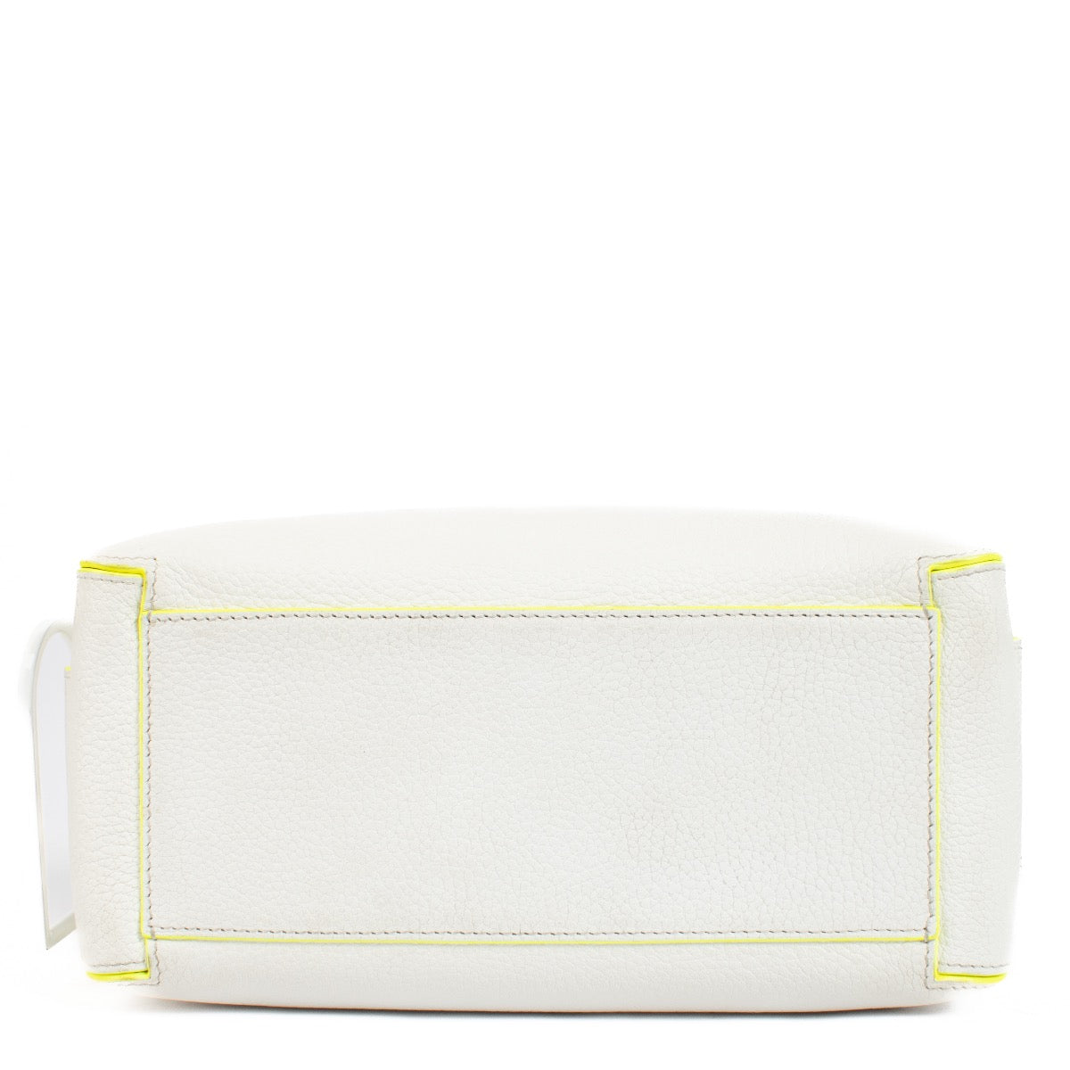 shop 100% authentic second hand Delvaux White Taurillon Soft Leather Cool Box MM on Labellov.com