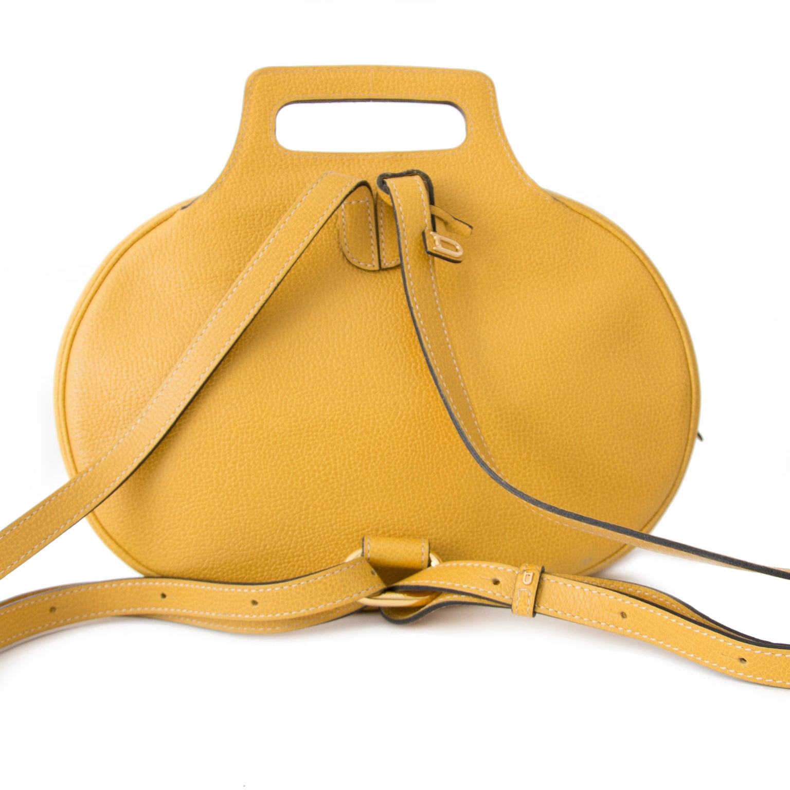 Acheter Delvaux sac à dos en ligne au LabelLOV. De façon sécurisée. Vintage, mode. Anvers, Belgique.