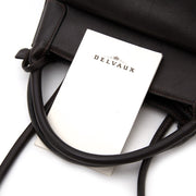 Vintage Delvaux handbag for the best price at Labellov webshop. Safe and secure online shopping with 100% authenticity. Vintage Delvaux sac à main pour le meilleur prix.