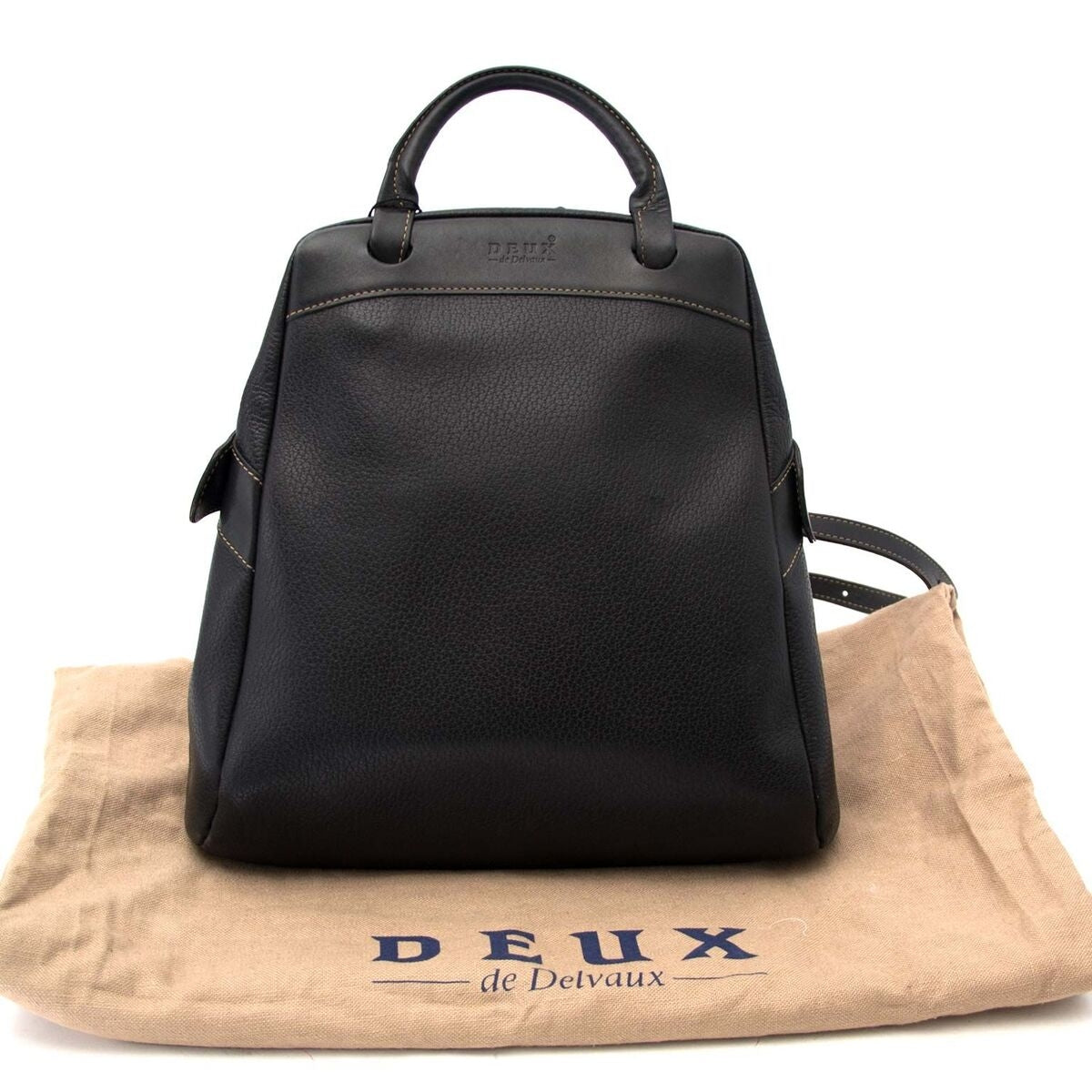 Kaufen Sie den original gebrauchten Delvaux Rucksack zu einem fairen Preis bei LabelLOV. Sicheres Online-Shopping.