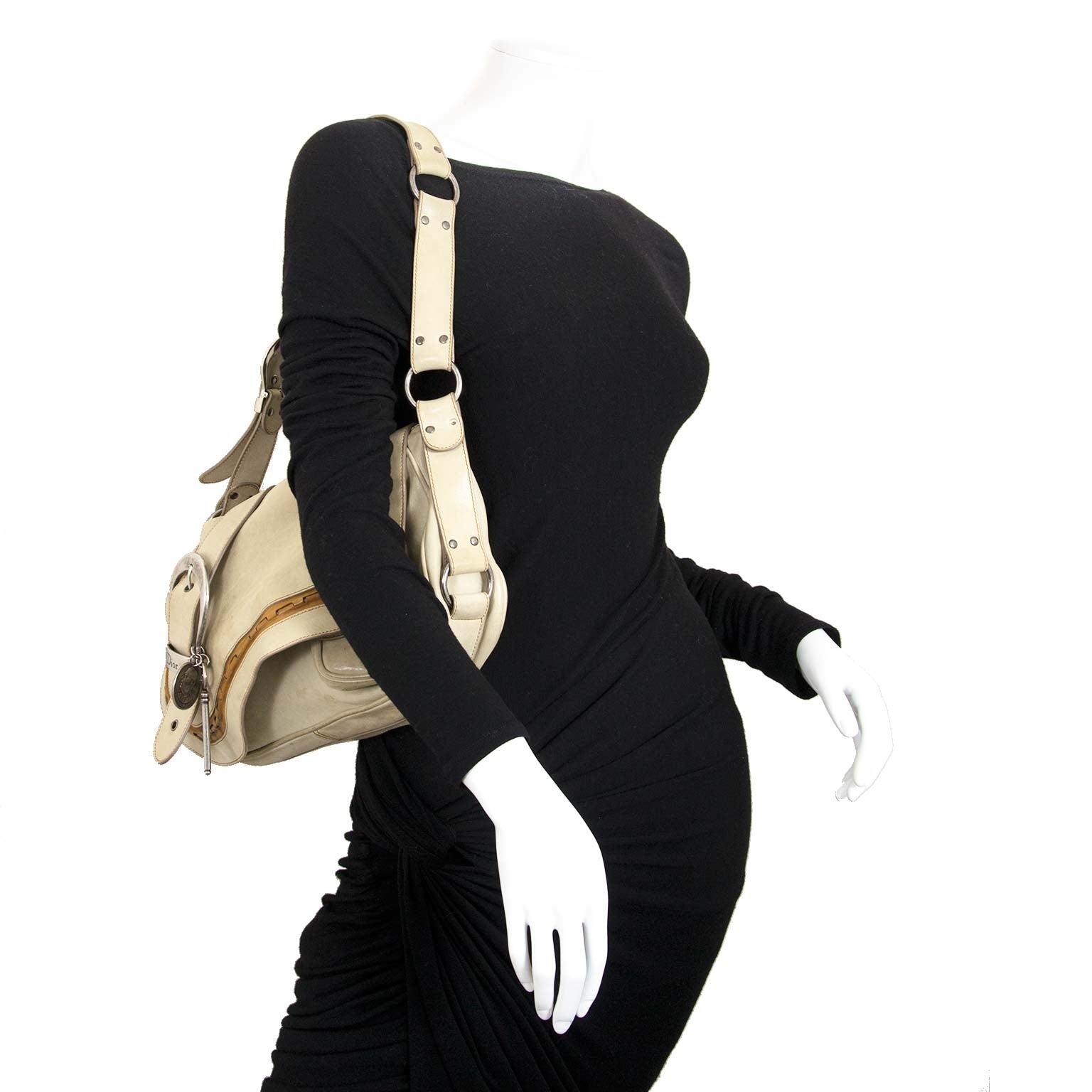 dior beige gaucho saddle bag now for sale at labellov vintage fashion webshop belgium